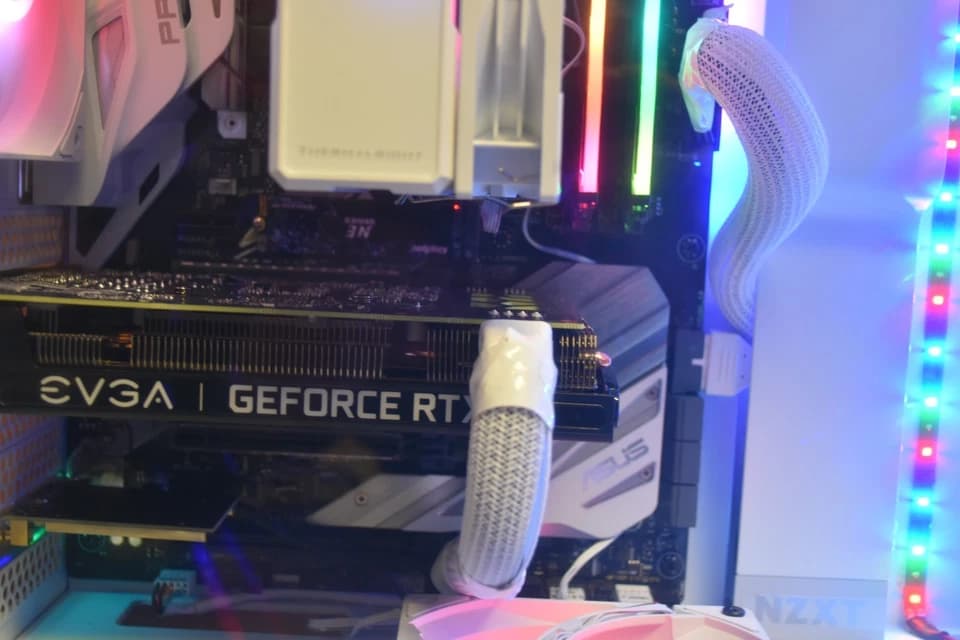 Gaming PC Intel I 5 9400 9th gen CPU RTX 3050 8GB 16 GB RAM RGB 1 TB NVME Wi-fi
