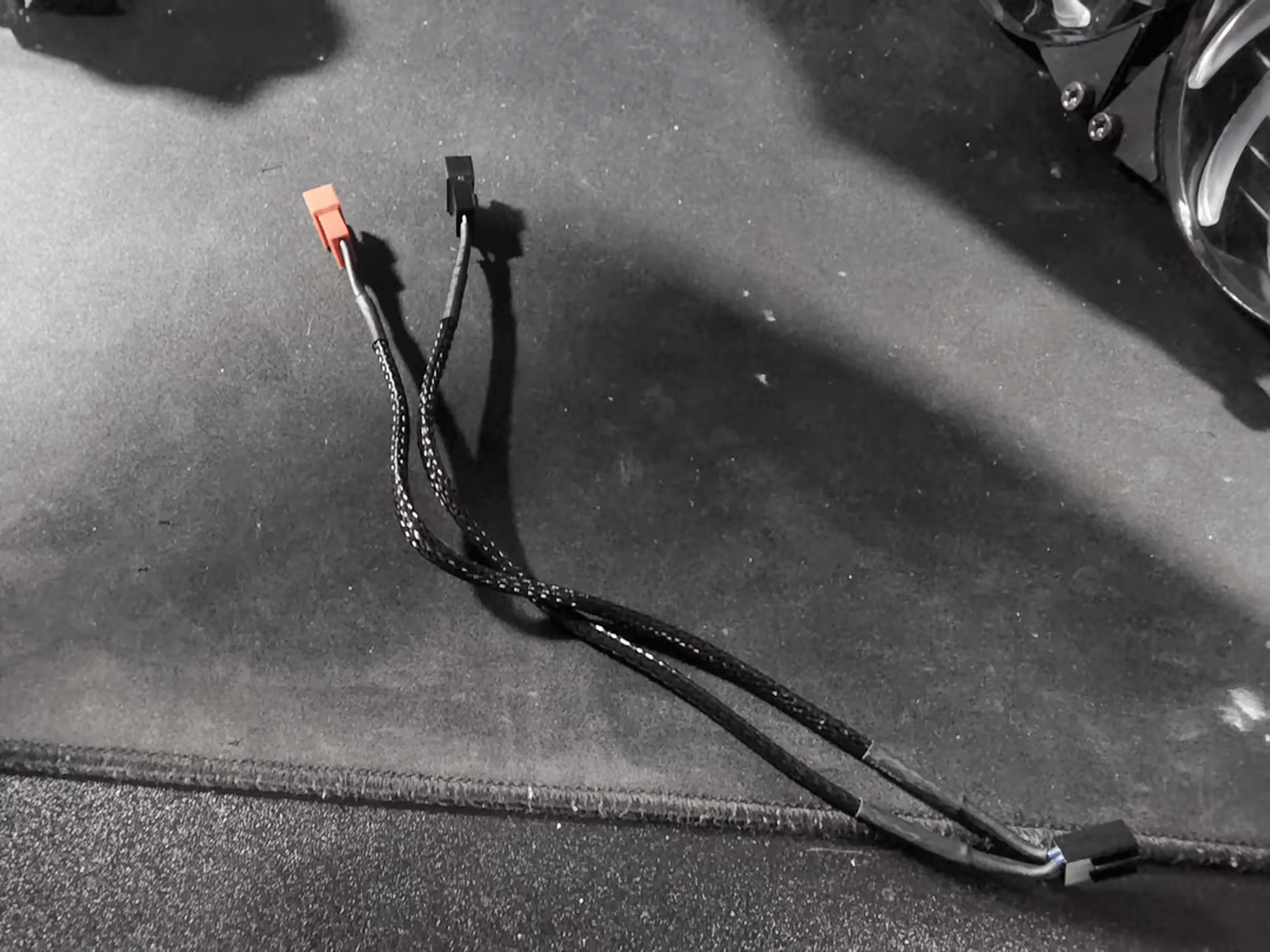 Cooler Master ML240L V2 w/ missing mounting hardware & RGB hub