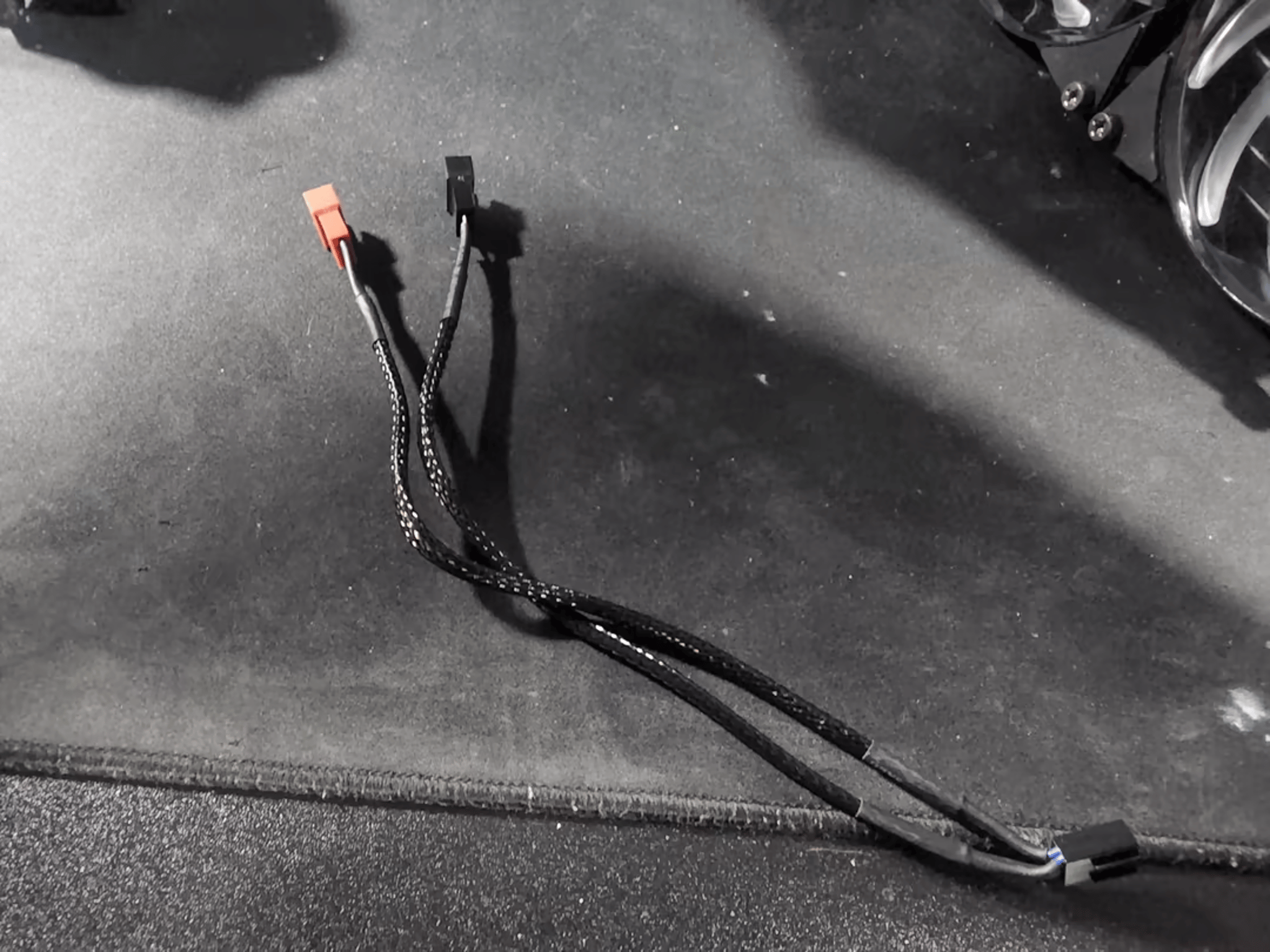 Cooler Master ML240L V2 w/ missing mounting hardware & RGB hub