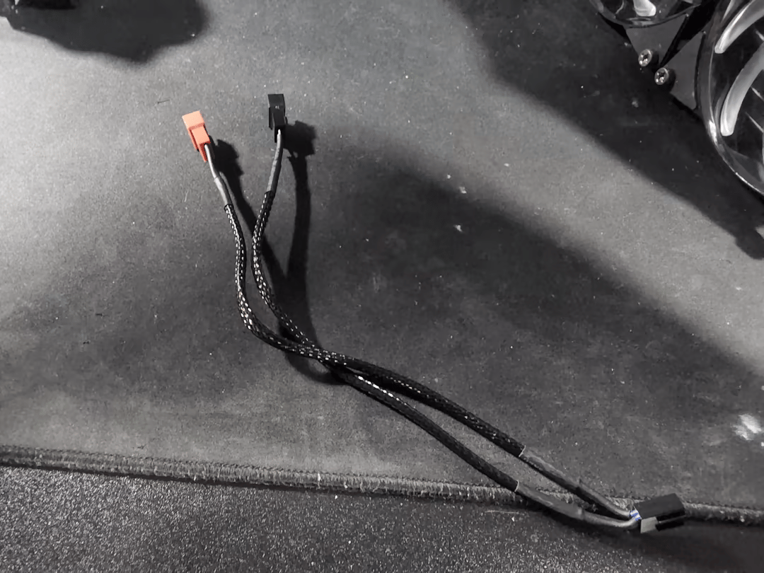 Cooler Master ML240L V2 w/ missing mounting hardware & RGB hub