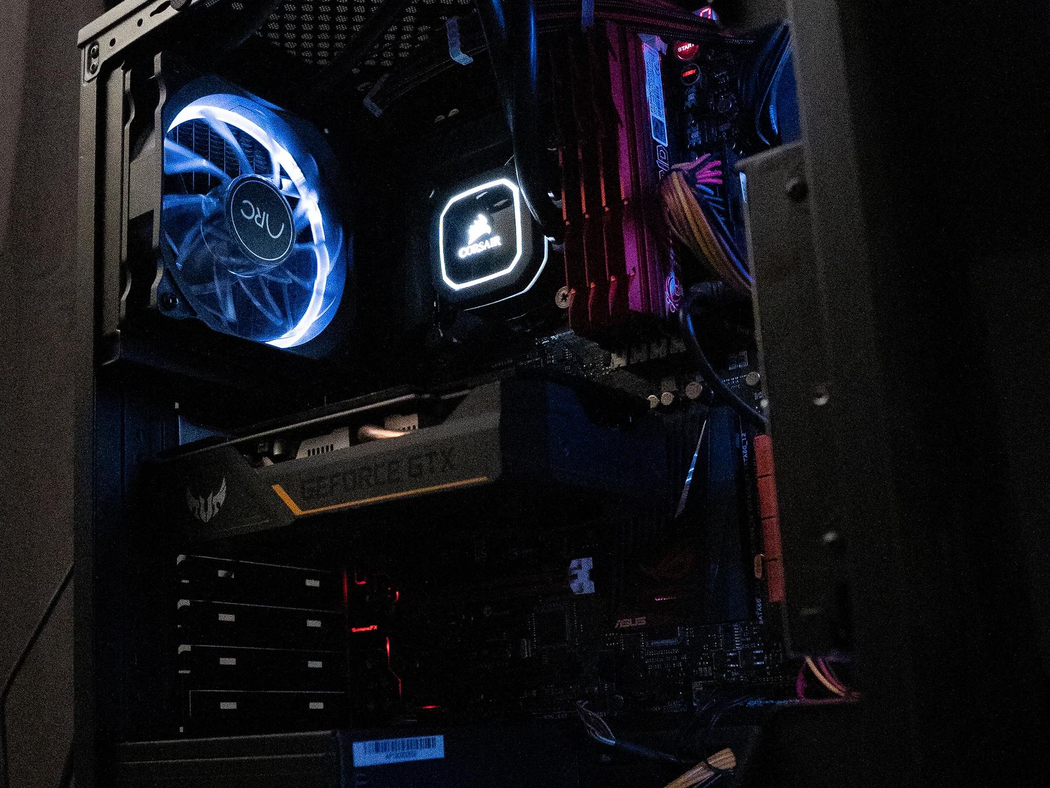 🌨🌨 | GTX 1650 OC | INTEL i7 4770K | 32GB RAM | 750GB | Arctic Snow