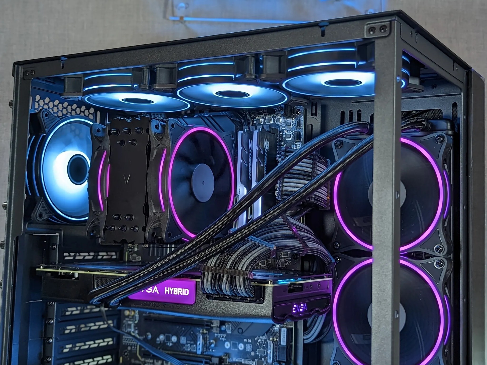 i5 13600KF // RTX 3080 Hybrid // 32GB 4000mhz DDR4 // 1TB Gen4 NVMe // WiFi