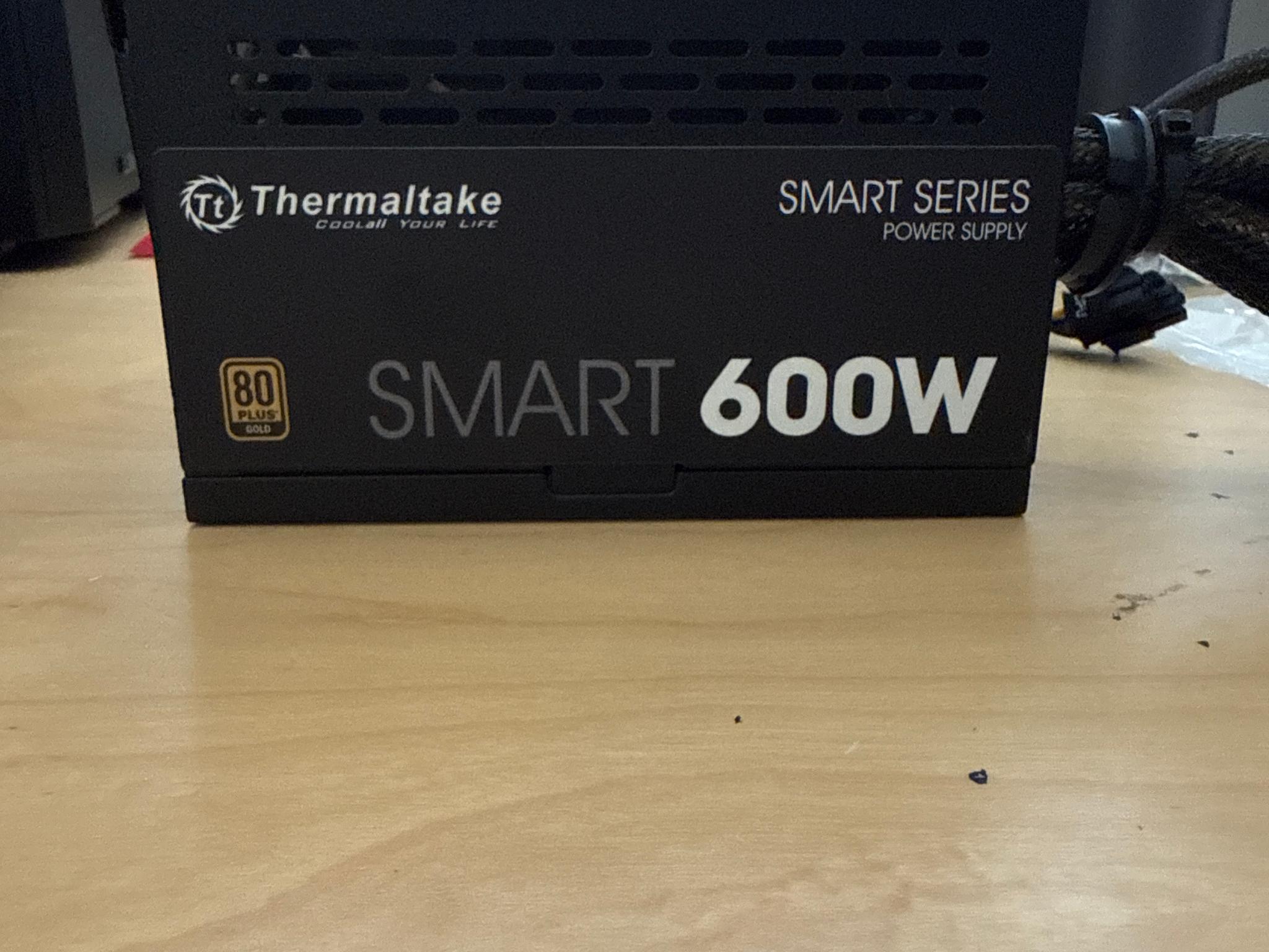 Thermaltake smart 600w power supply