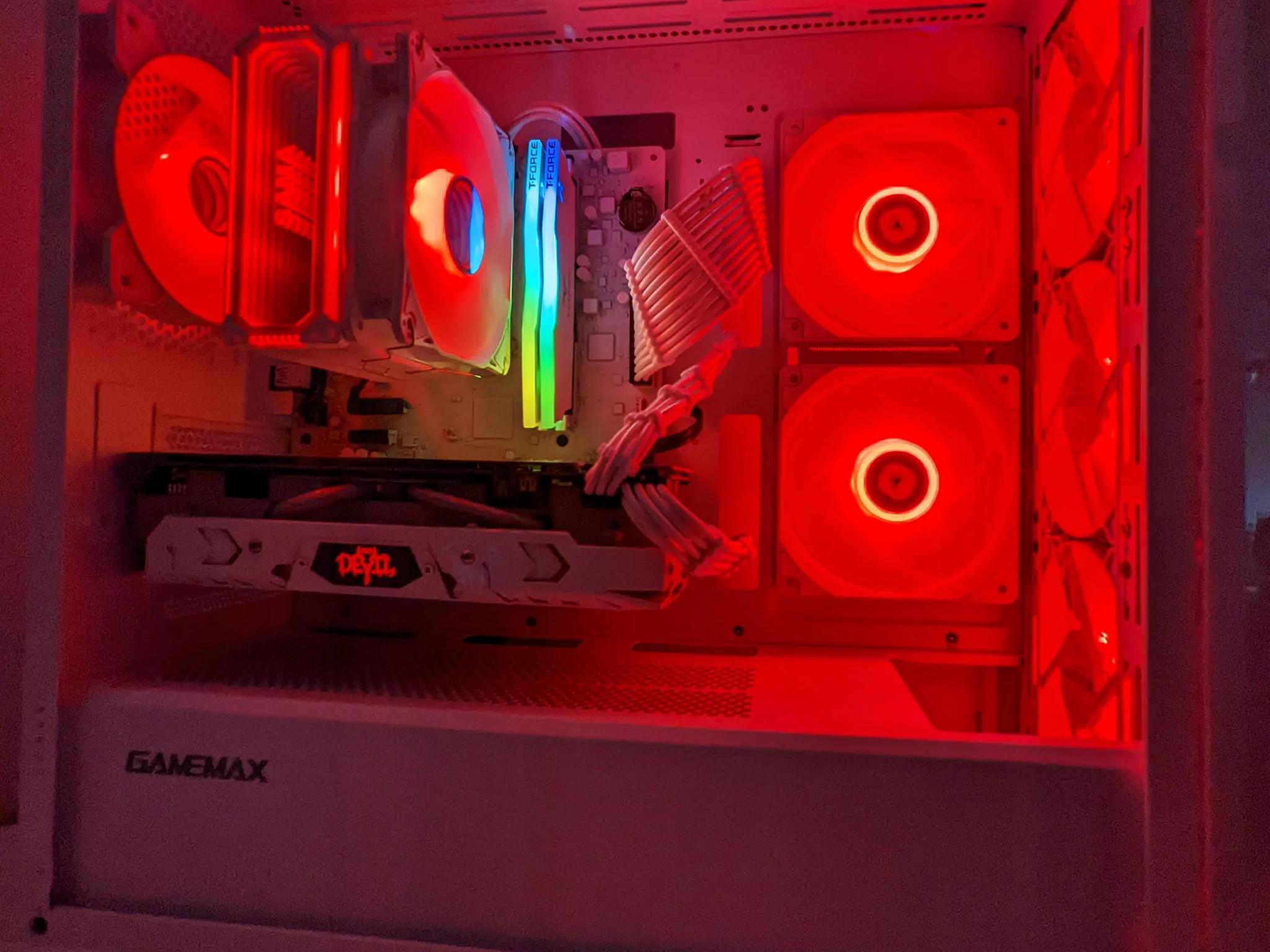 ⚪️Diablo Albus🔥🔥🔥| RX 580 8GB| Core I7 (6th Gen)| 16GB TFORCE DDR4 RAM| 1TB SSD|Windows 11 Pro