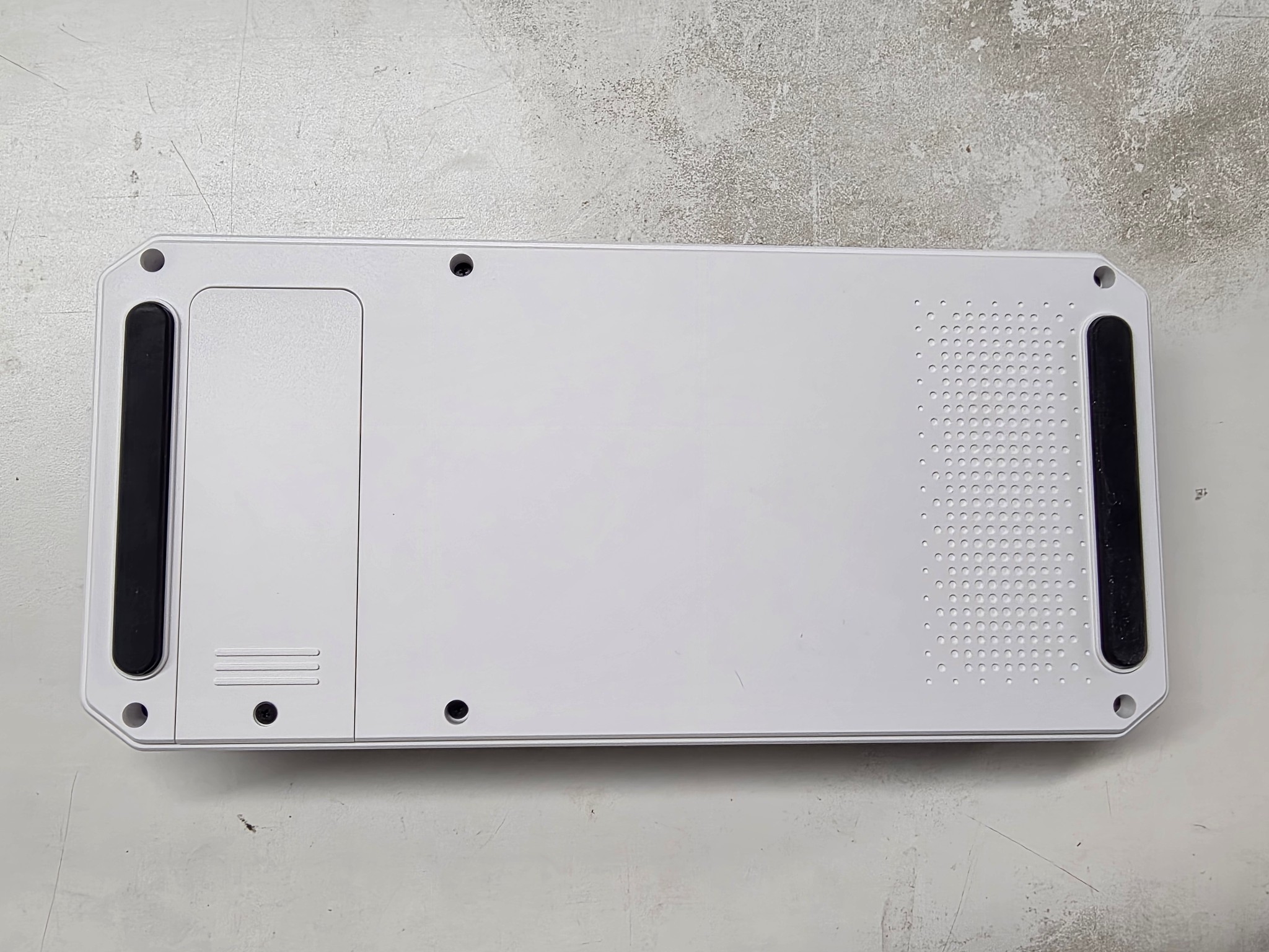 BOSGAME eGPU RX 7600M XT Dock | Thunderbolt and Oculink w/ M.2 Support