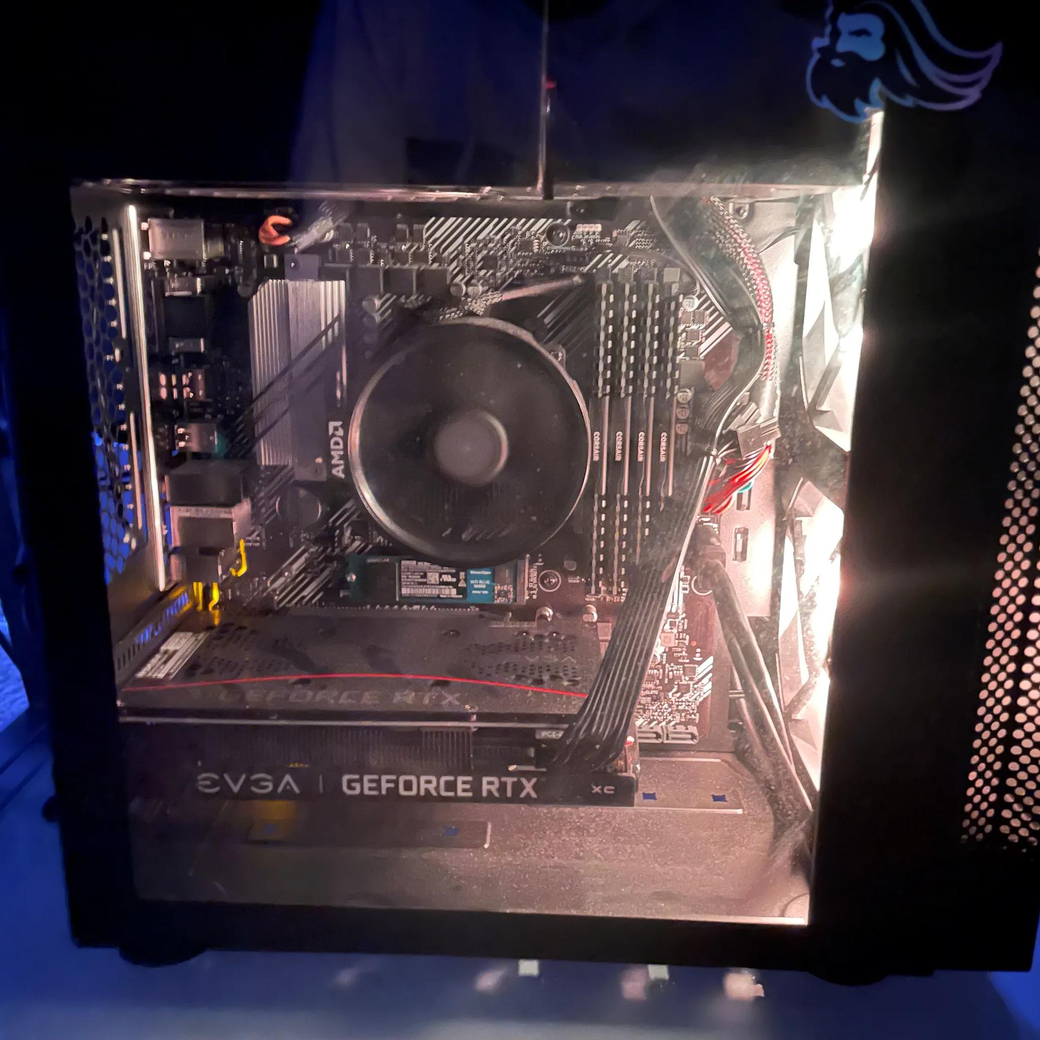 Ryzen 5 5600x, RTX 3060 12GB, 32GB Ram , Used Gaming PC Mid-Tier