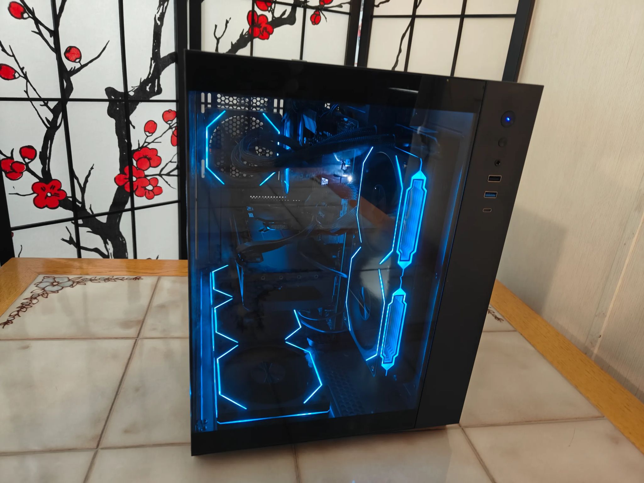 Dark Star | RX 7800XT | R7 5700X | 2TB NVMe SSD | 32GB DDR4 RAM | RC-RGB | WiFi-6E/BT | Windows 11
