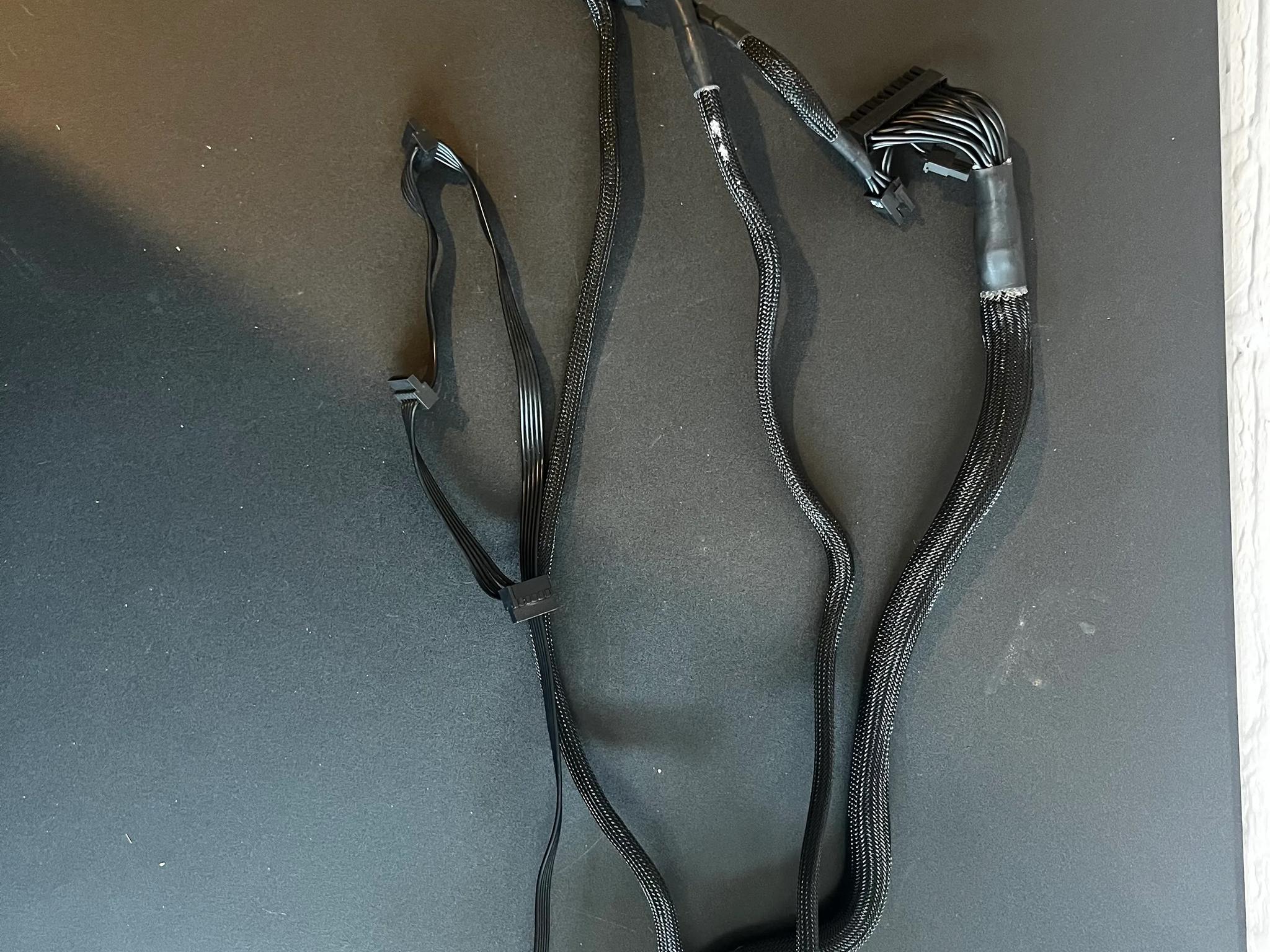 Corsair RM850x (2021) 850 W 80+ Gold Certified Fully Modular ATX Power Supply