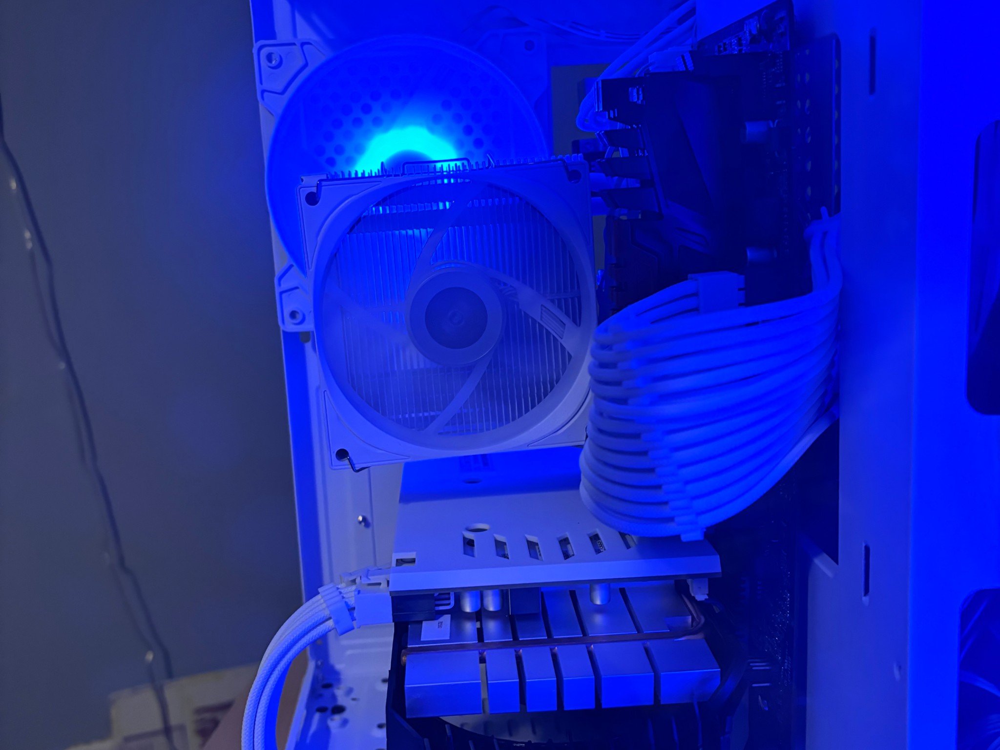 *HOLIDAY DEAL🎄*High quality all white i7 PC