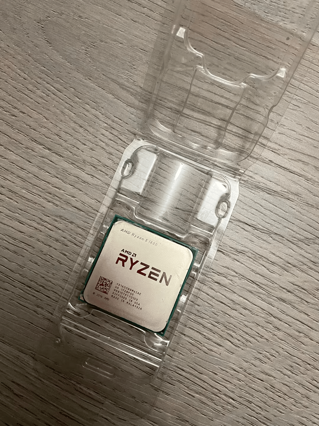 Ryzen 5 1600 with Wraith Spire cooler