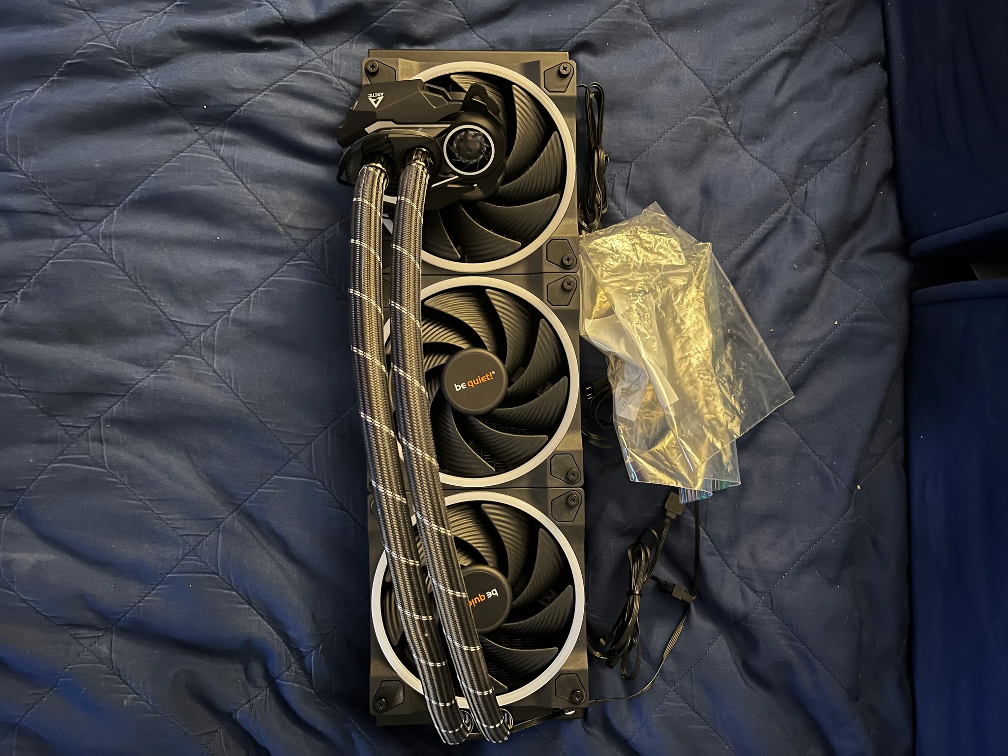 Arctic Liquid Freezer II 420mm AIO w/ be quiet! Light Wing Fans