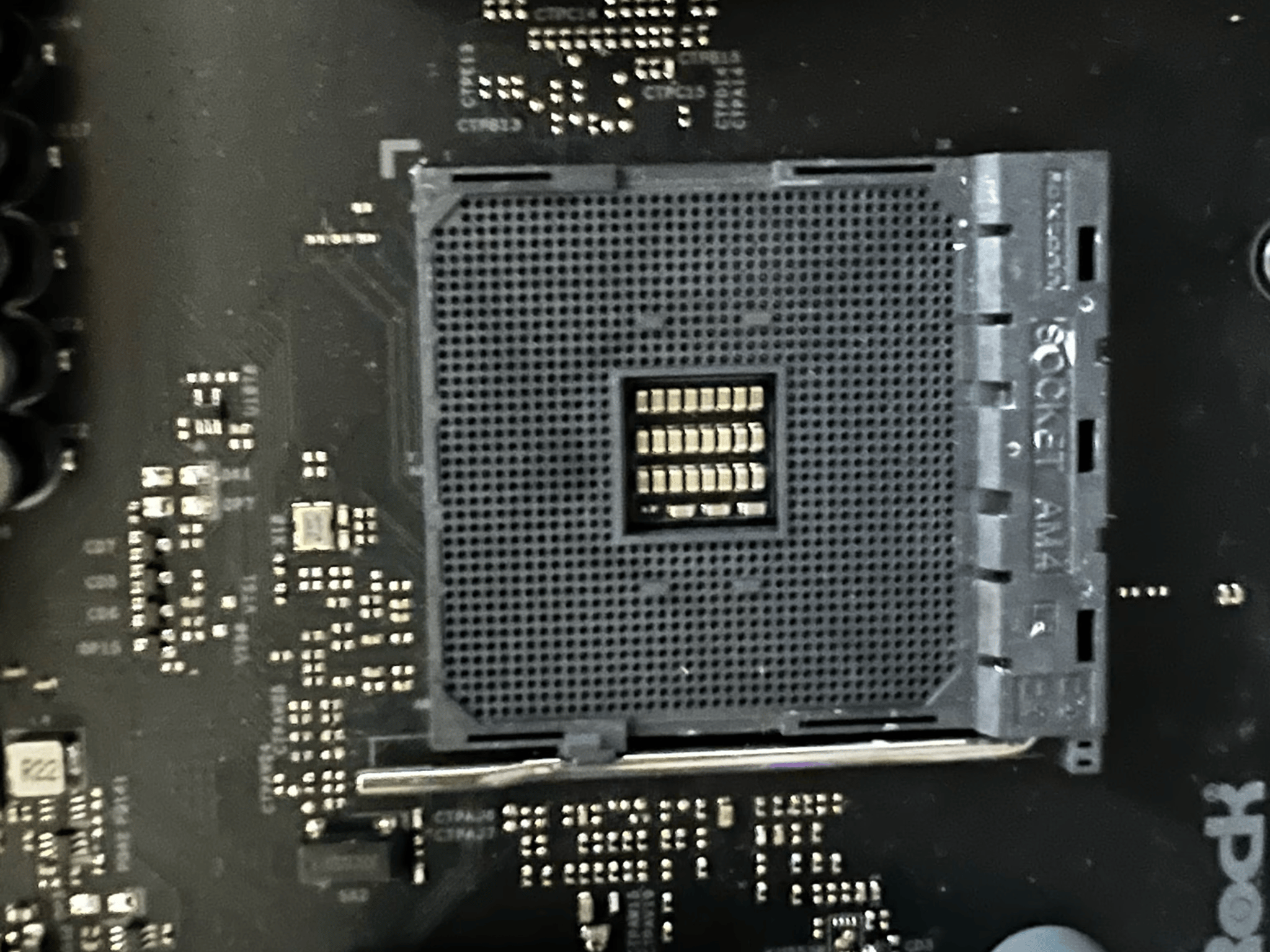ASRock B550 Taichi AM4 Motherboard (READ DESCRIPTION)