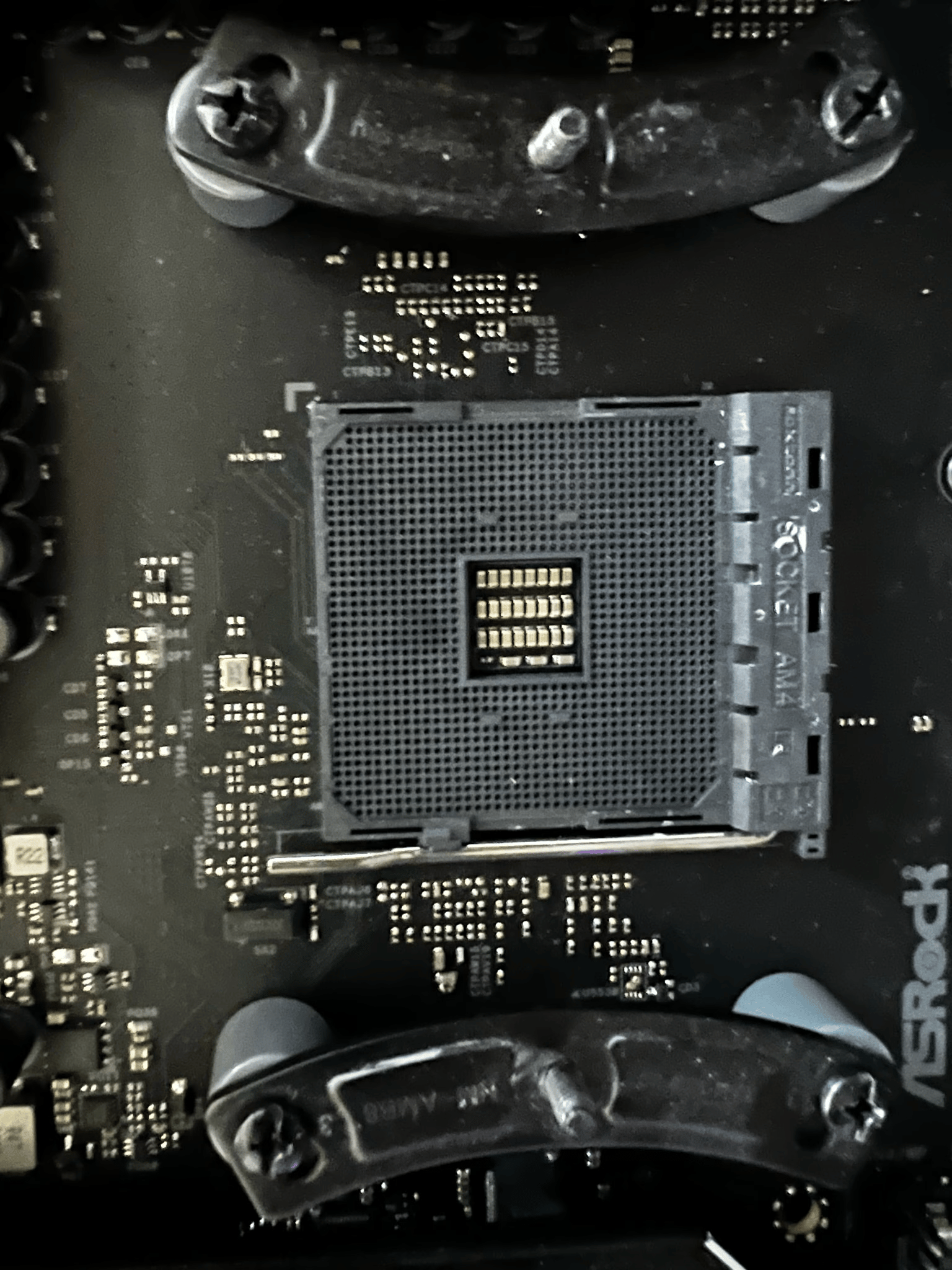 ASRock B550 Taichi AM4 Motherboard (READ DESCRIPTION)