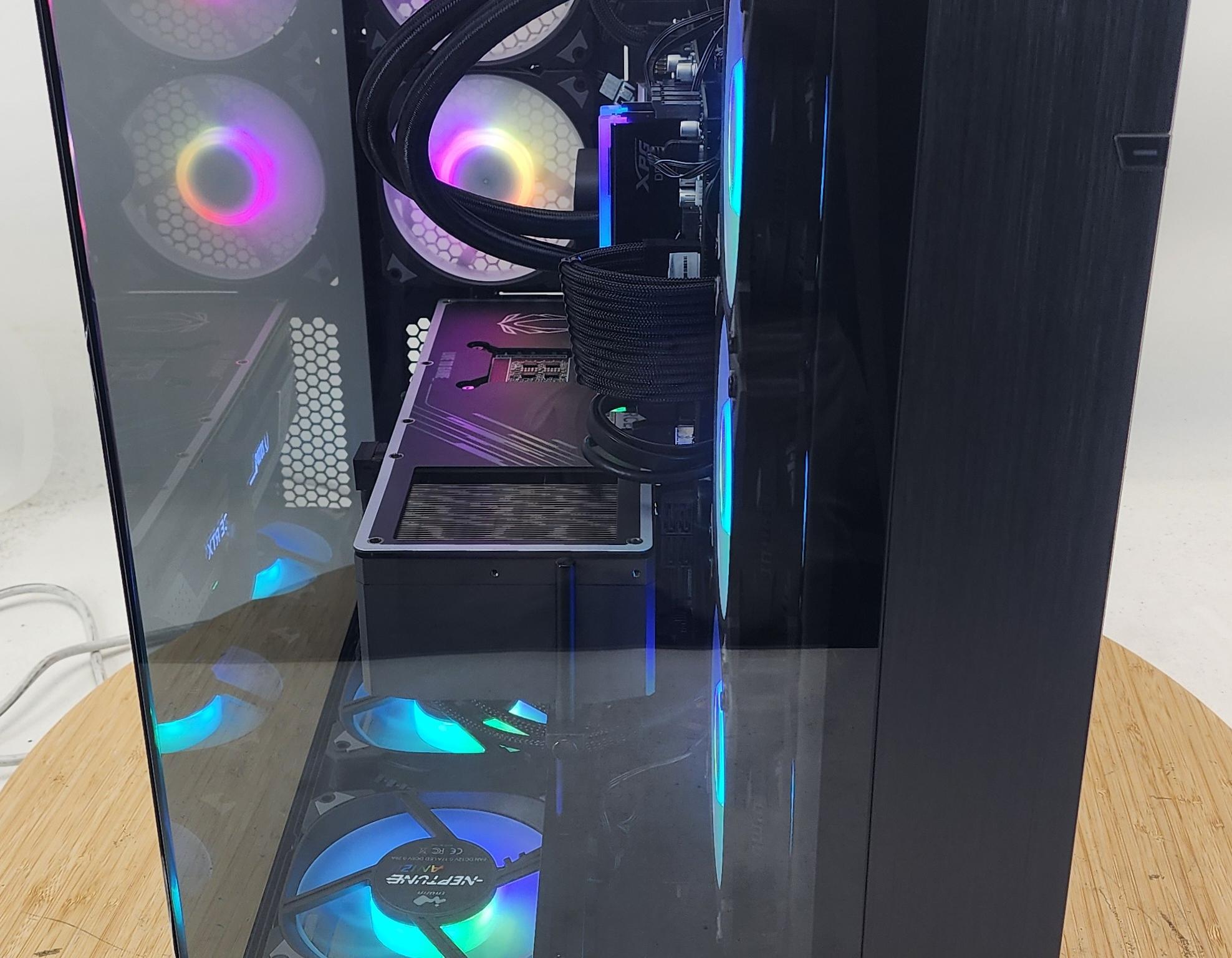 Gaming PC Ryzen 7 9700X 32GB RAM 1TB SSD RTX 4070 Ti SUPER 16GB Win11 Computer