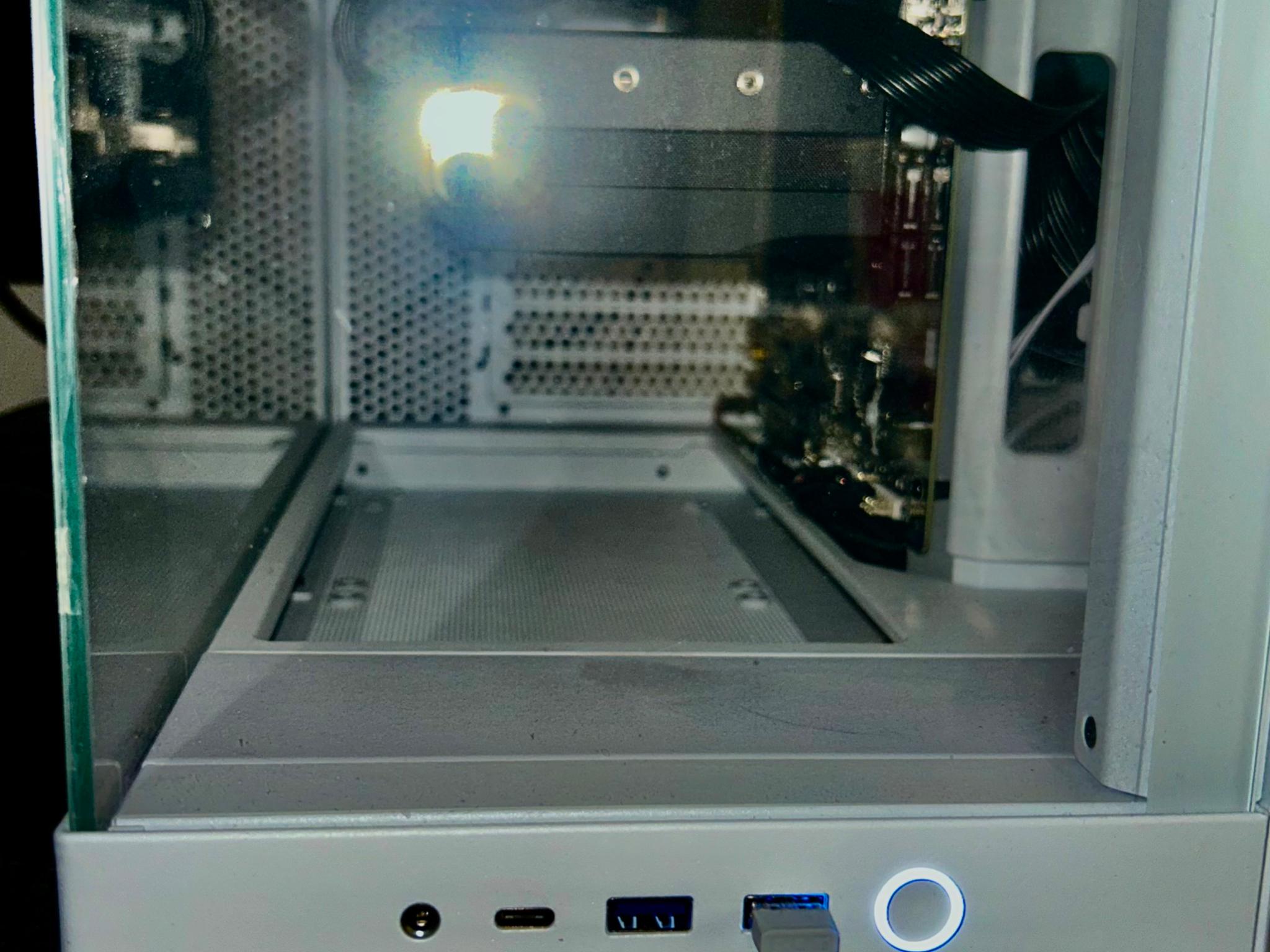 1440p RYZEN 7 9700x 4070 Gaming PC