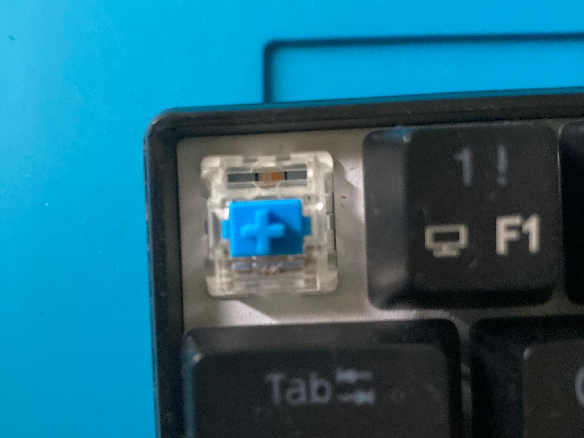 Read RK61 Black with Blue Switches and Dongle