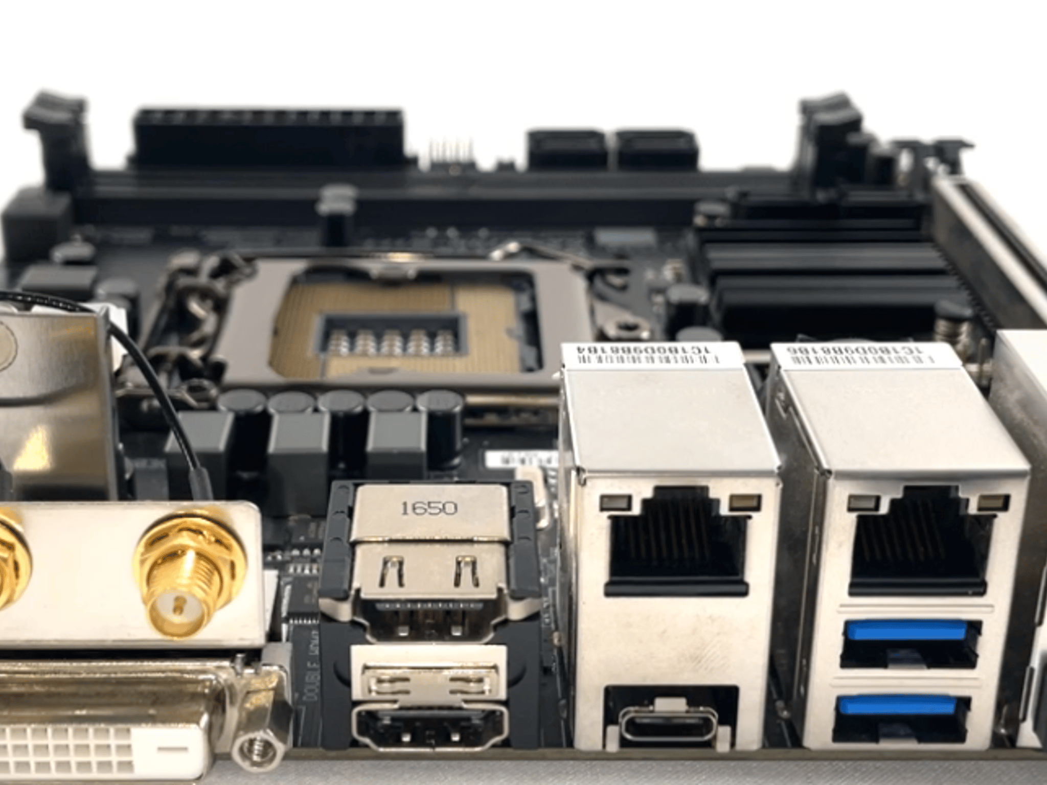 Gigabyte GA-Z270N-WIFI Mini-ITX Motherboard Bundle Intel I7 7700k CPU, DDR4 ram (2x8 GB), I/O SHIELD