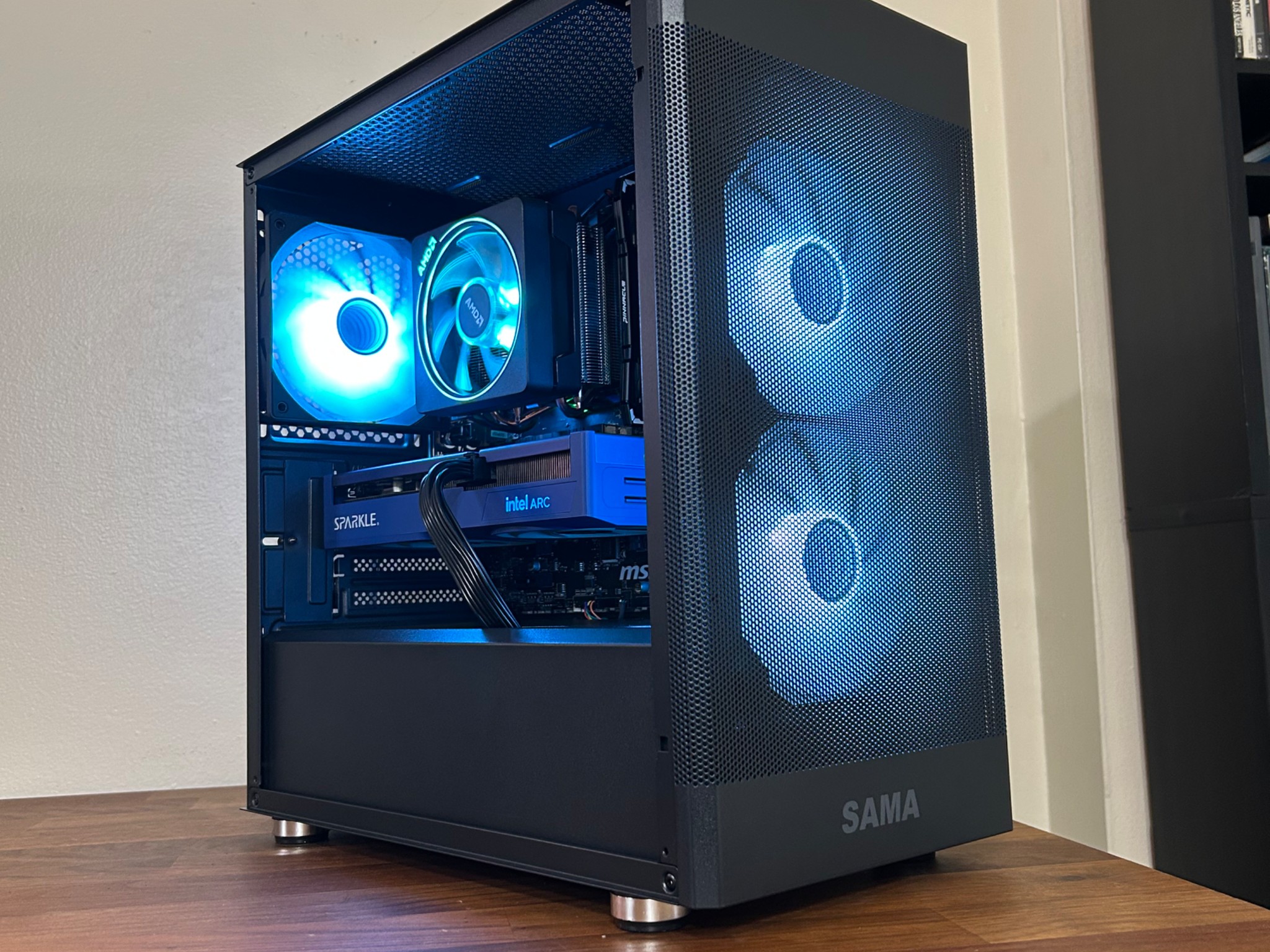 ARC B570 10GB  | Ryzen 5 5500 | 32GB DDR4 | 1TB SSD | The ARC Sentry