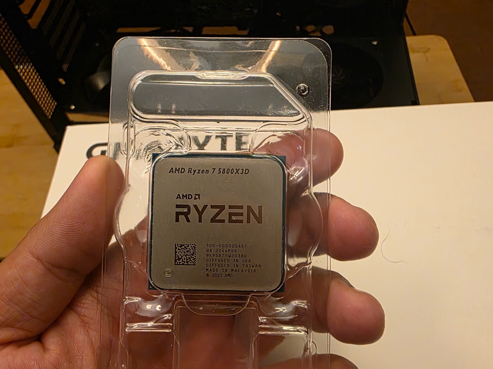 🔥 Ryzen 7 5800X3D – Legendary AM4 Gaming CPU