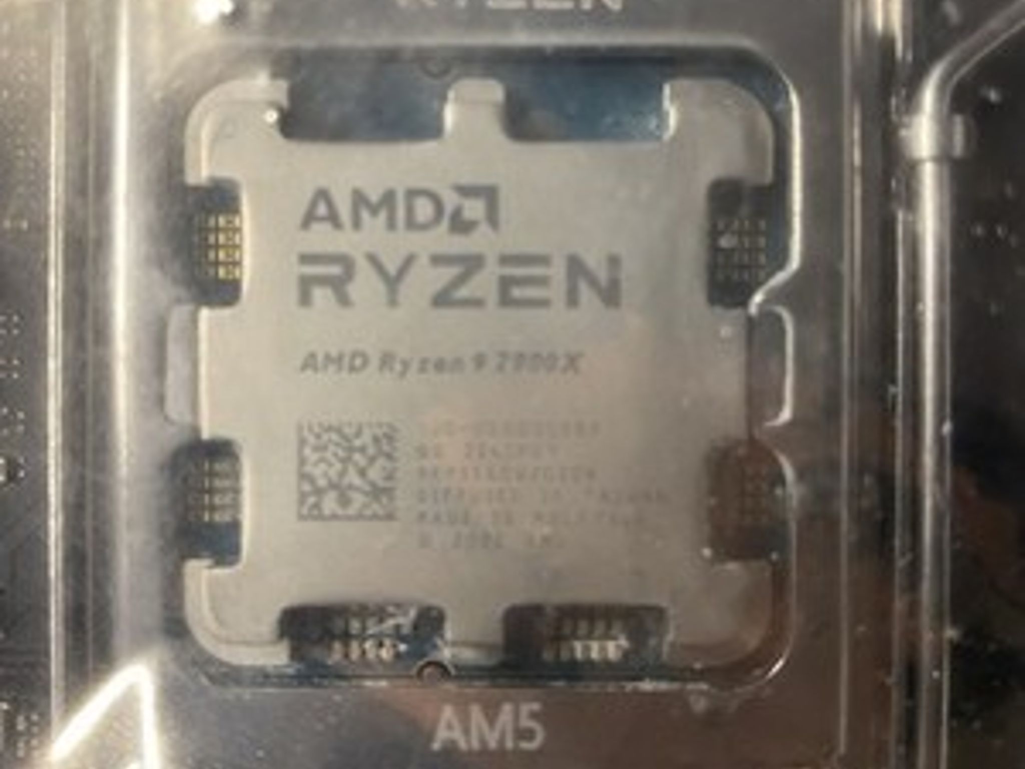 ASUS ROG STRIX B650E-F Gaming WiFi ATX + AMD 7900X CPU Combo