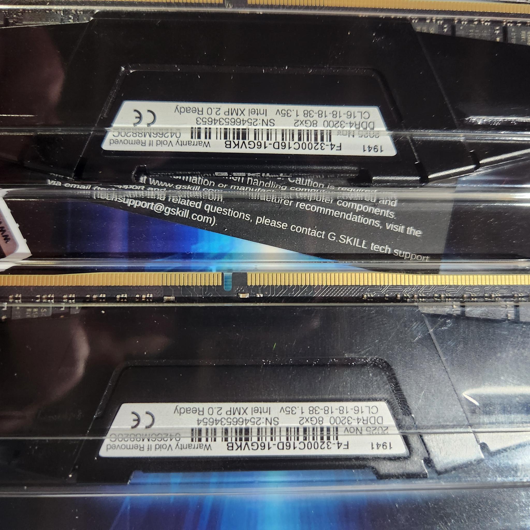 Asrock B450m ac/ r2.0  and 16gb ddr4 ram Bundle