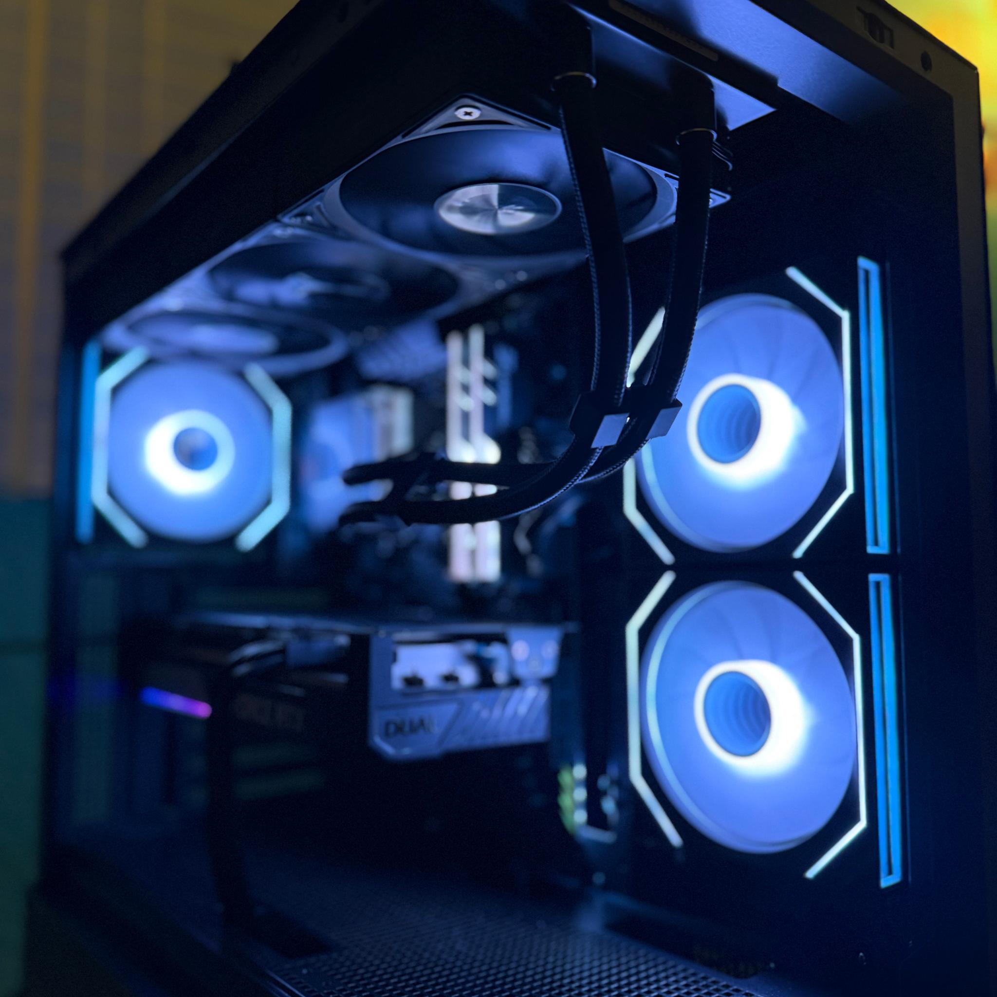 🔥 Ryzen 5 5500 | EVGA RTX 3070 XC3 | ASUS TUF WiFi | 16GB DDR4 | 512GB NVMe | RGB | Ready to Game