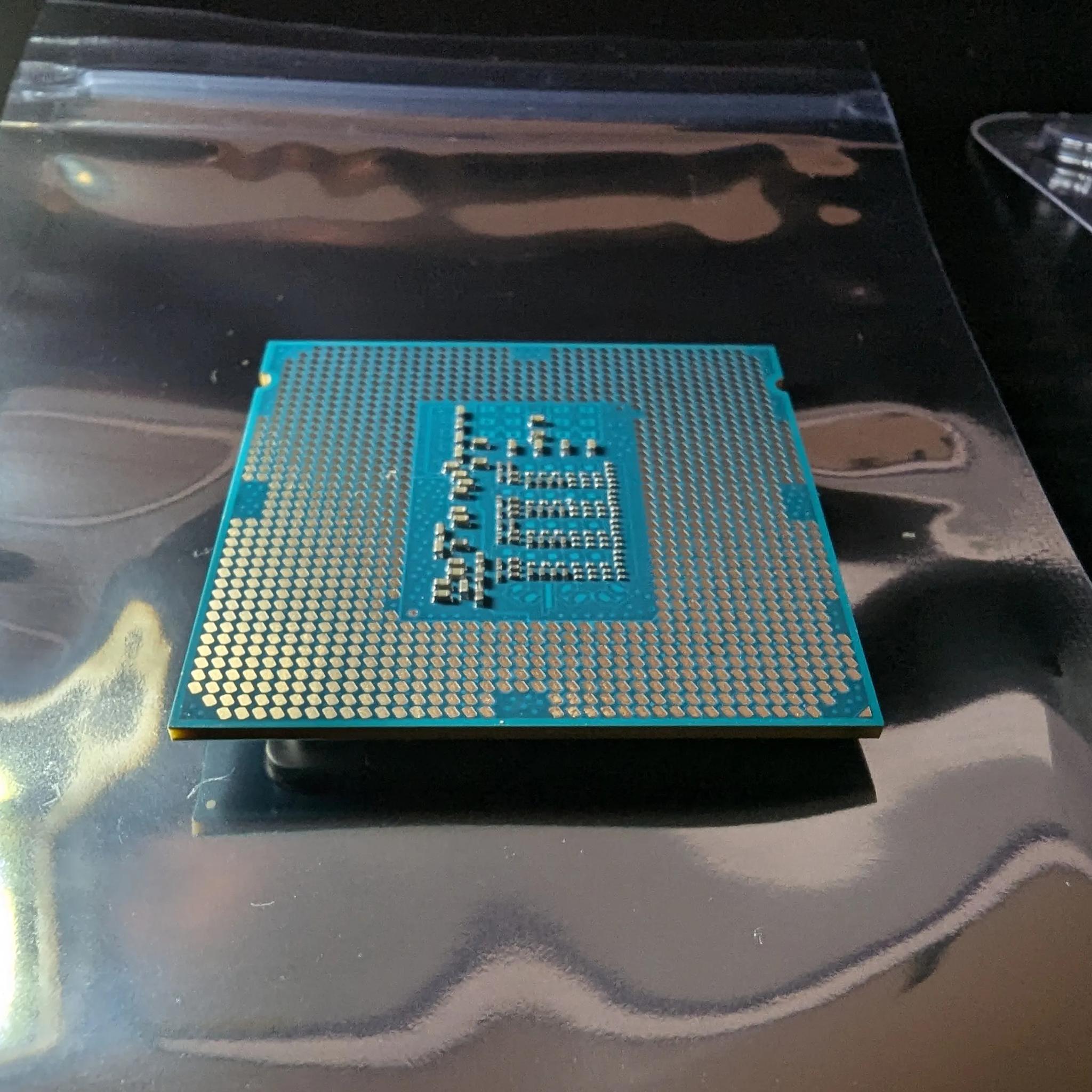 USED Intel i7 4790 CPU - 4 Cores/8 Threads - LGA 1150/H3