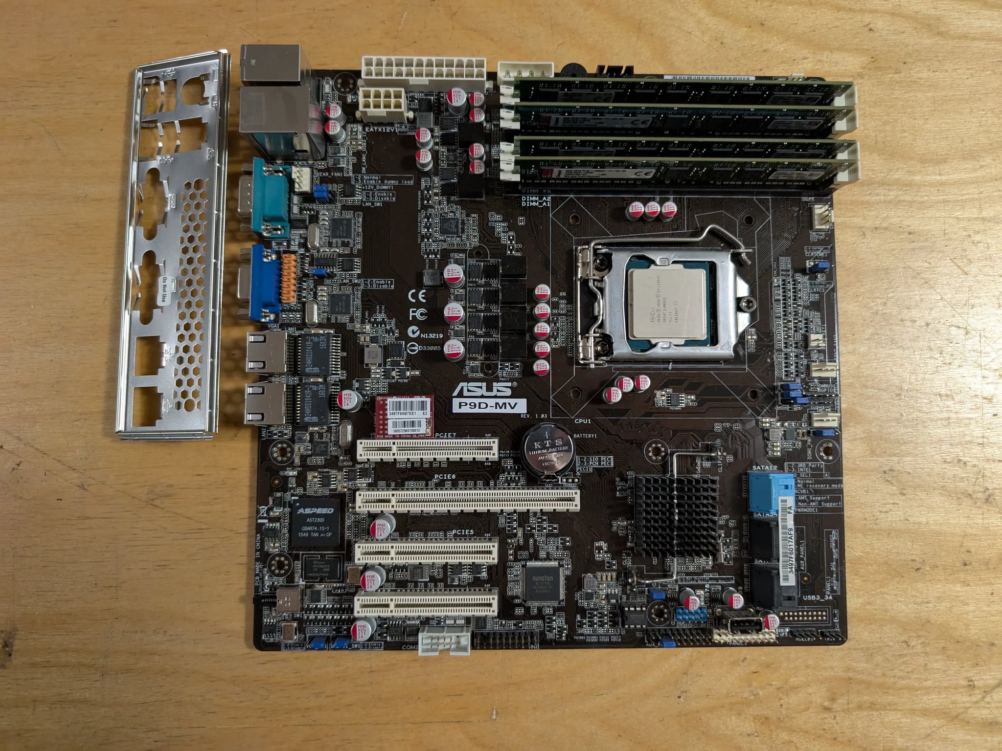 Asus P9D-MV + Xeon 1241 V3 + 32GB DDR3