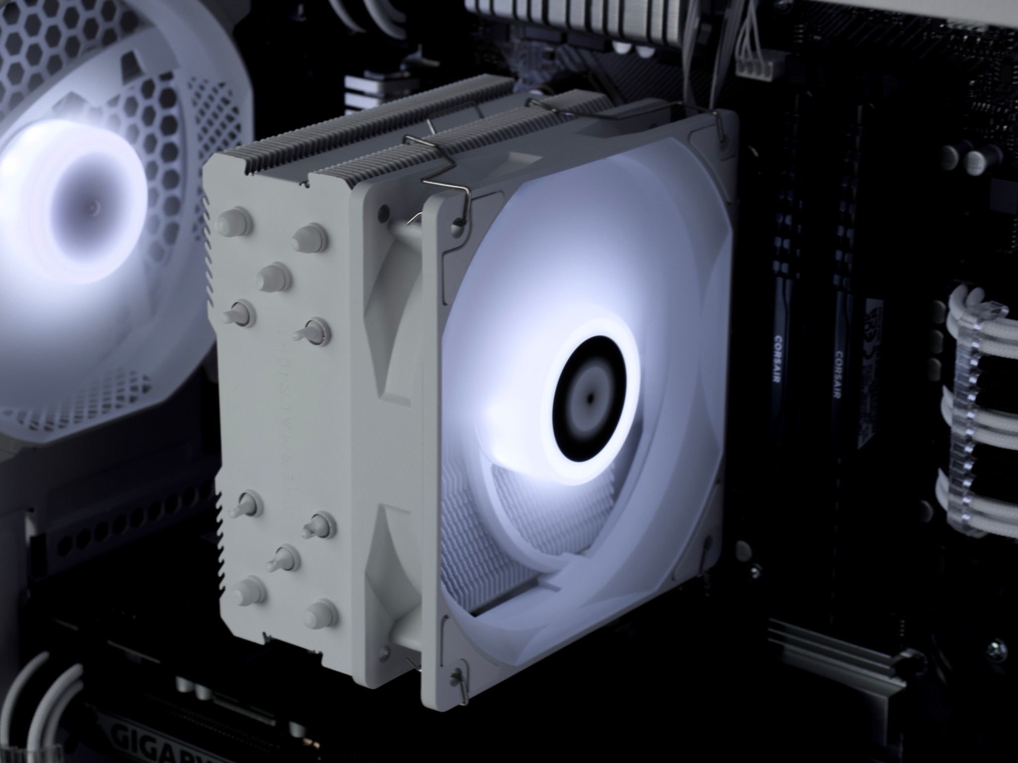 🧊❄️🧊 White Gaming PC – RTX 5060 , Ryzen 5 5500, 16GB RAM, 1TB SSD - WiFi, BlueTooth 🧊❄️🧊