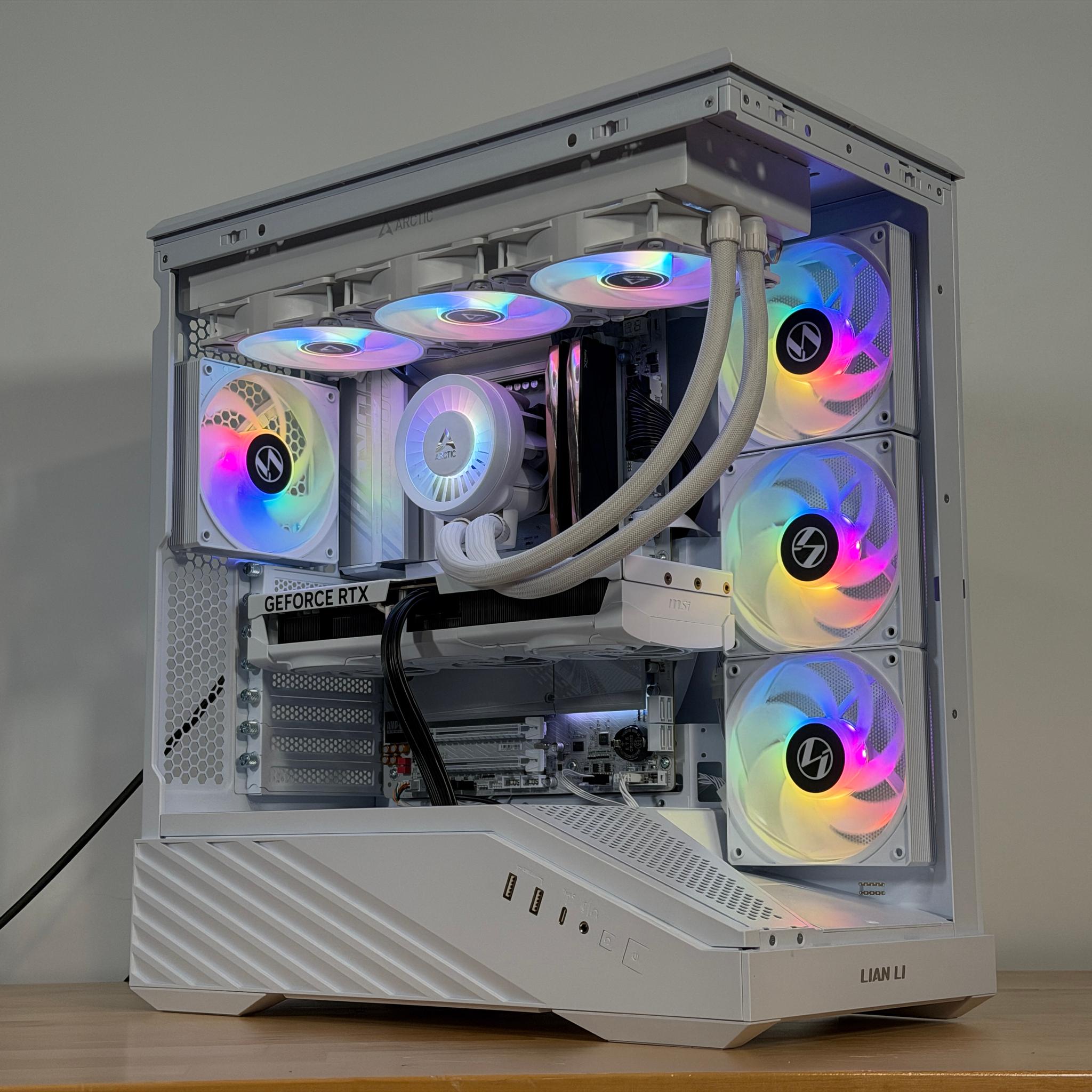 GeForce RTX 5080 Core Ultra 7 270K Plus Gaming and Streaming PC