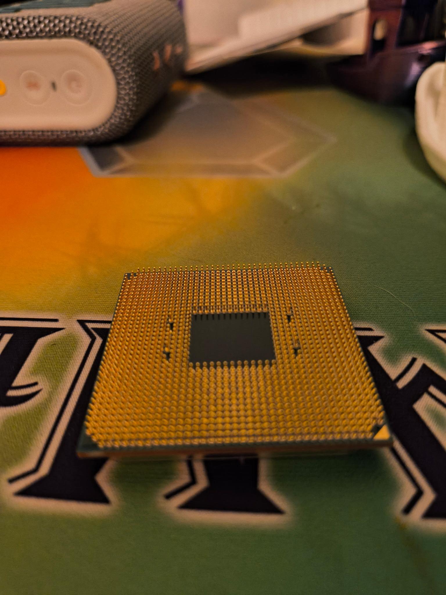 Used CPU with cooler