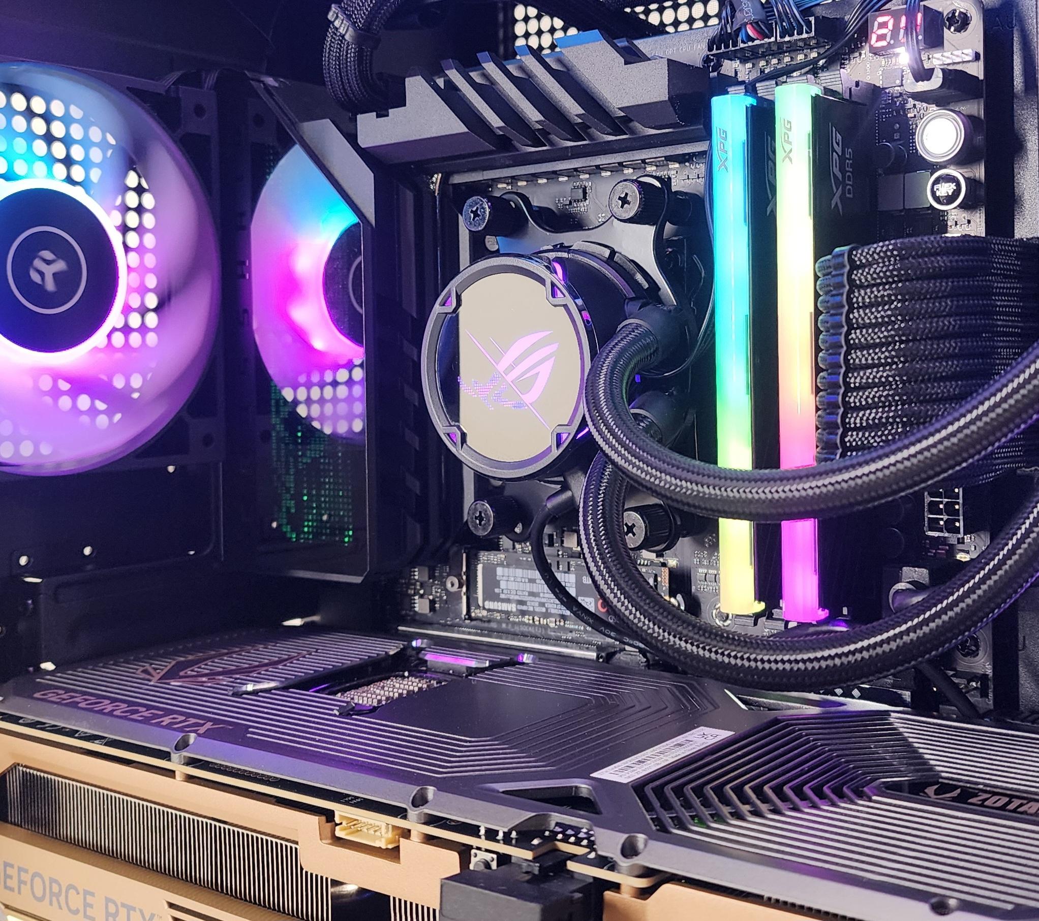 Gaming PC Ryzen 9 7950X3D 32GB RAM 4TB SSD 5070 Ti 16GB Windows 11 Computer