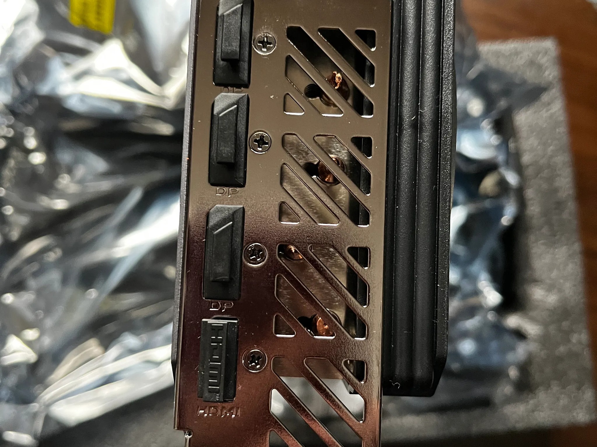 **AS NEW**  RTX 4070 12 GB Gigabyte GAMING OC