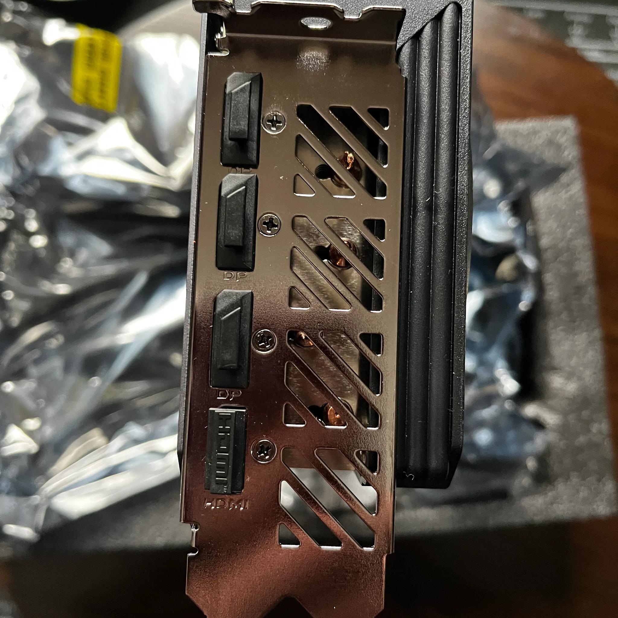 **AS NEW**  RTX 4070 12 GB Gigabyte GAMING OC
