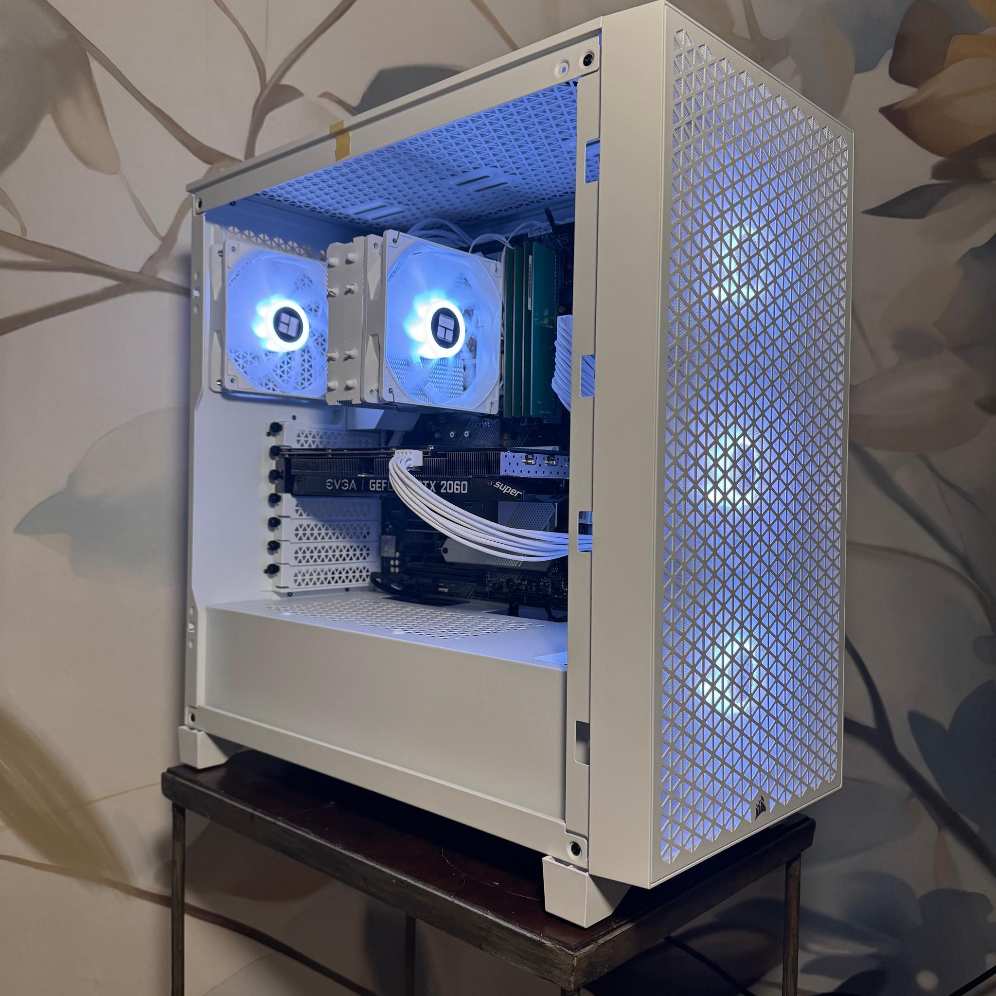 ❄️ Stormtrooper Build | RTX 2060 Super | i5-8400 | 32GB RAM | 1.5TB PC
