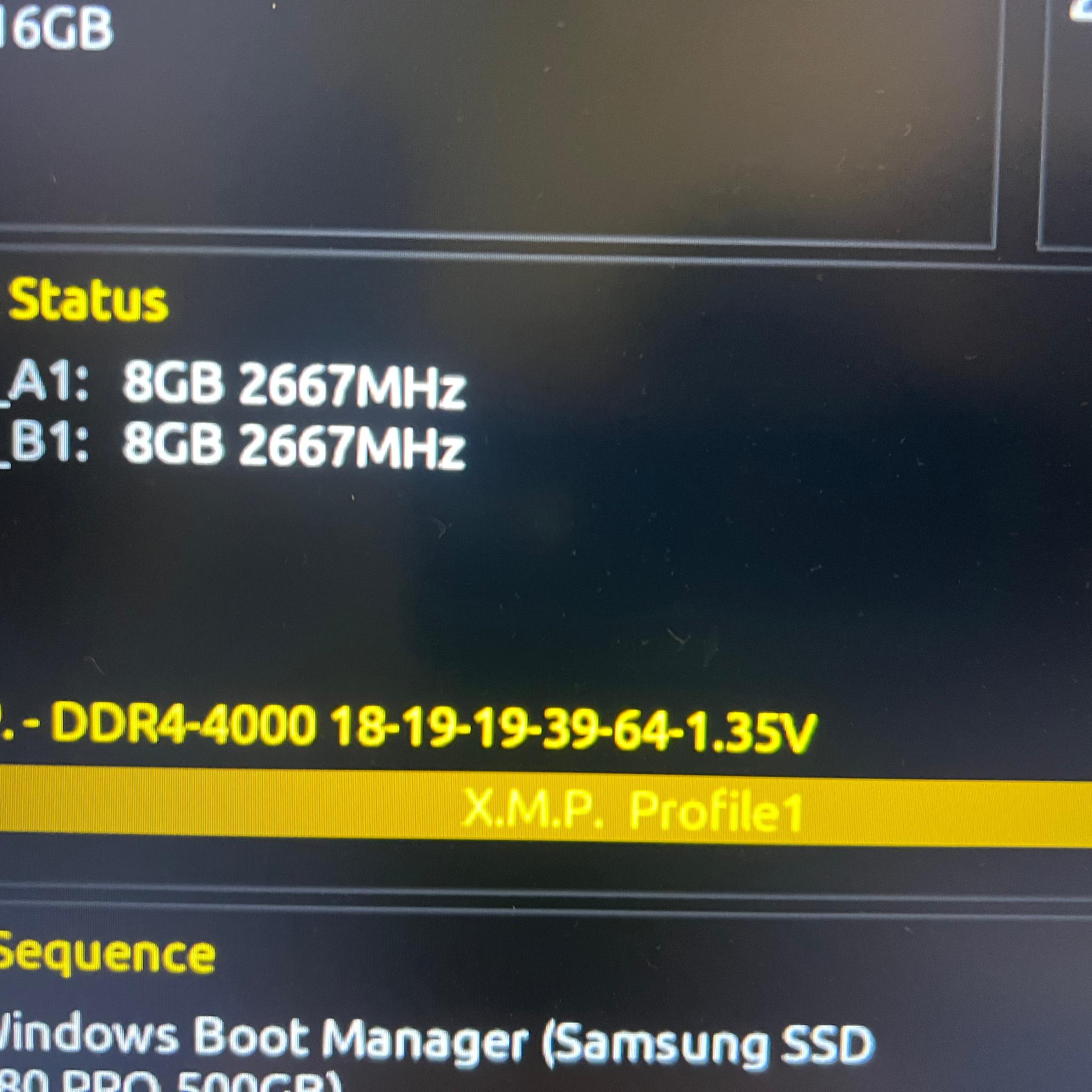16GB (2x8GB) DDR4-4000MHz CL18 Crucial Ballistix MAX RAM Memory