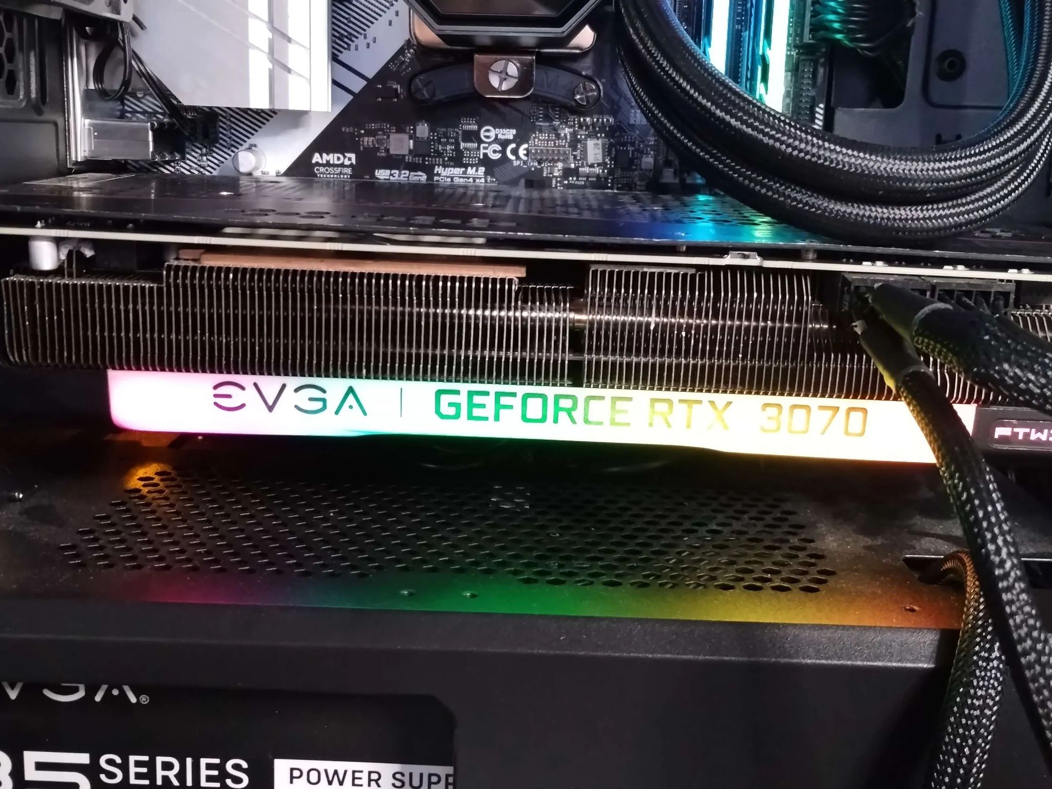 Artifacting GeForce RTX3070 with green lines