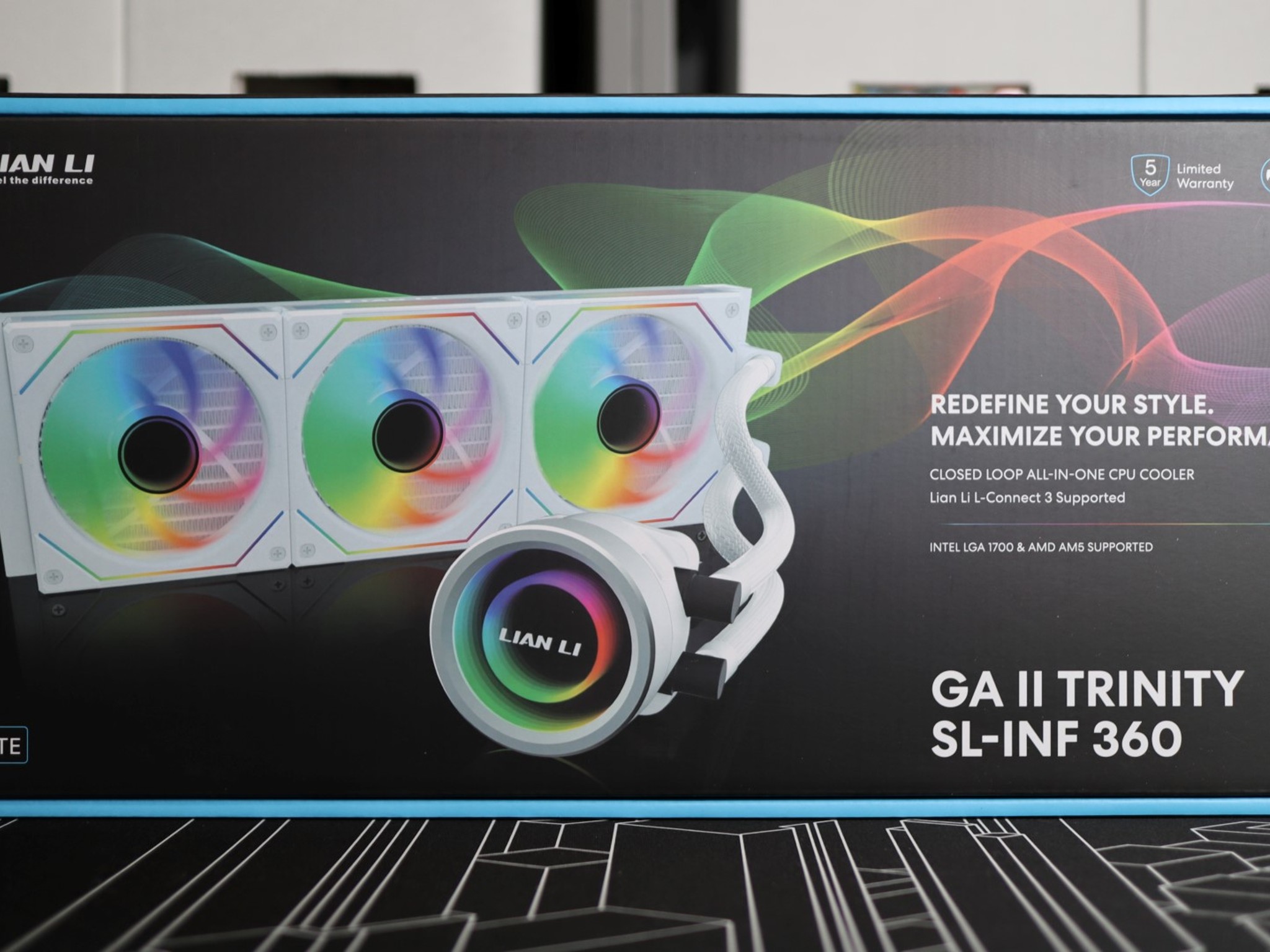 Lian Li Galahad II Trinity Performance GA2P36W.US1 360 AIO CPU Liquid Cooler