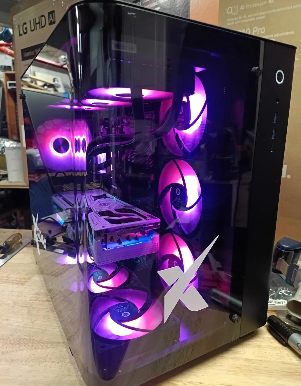 Xidax Gaming PC 9070 XT 9800 X3D 32GB 5600 DDR5 2TB NVME SSD