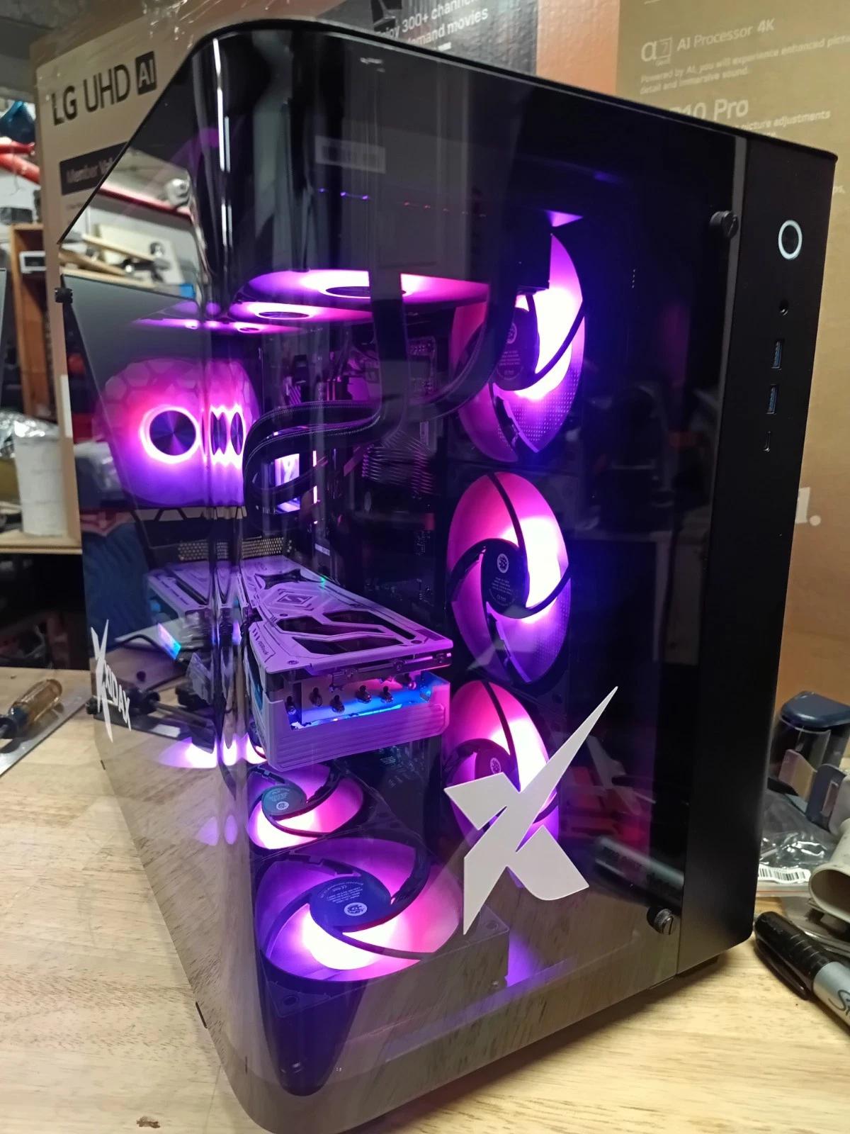 Xidax Gaming PC 9070 XT 9800 X3D 32GB 5600 DDR5 2TB NVME SSD