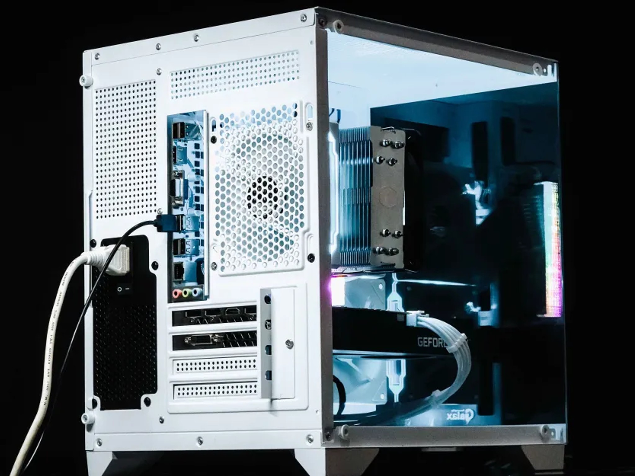 Glacial White RTX 2070/ Ryzen 5 5500 Gaming PC