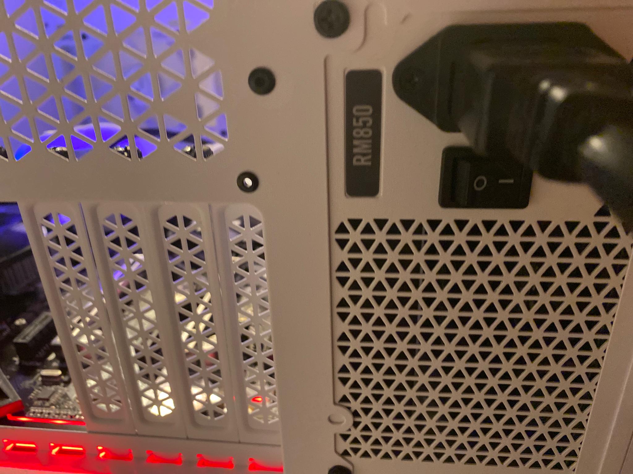 i7-9700F 16GB RAM 850w PSU