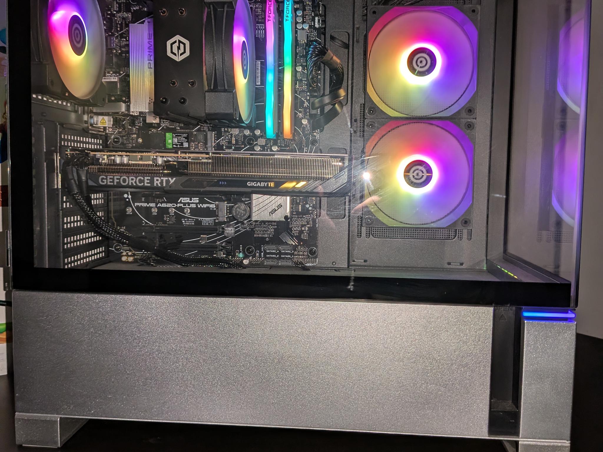 8400F | RTX 5060 | 16 GB | 1 TB | 600W GOLD