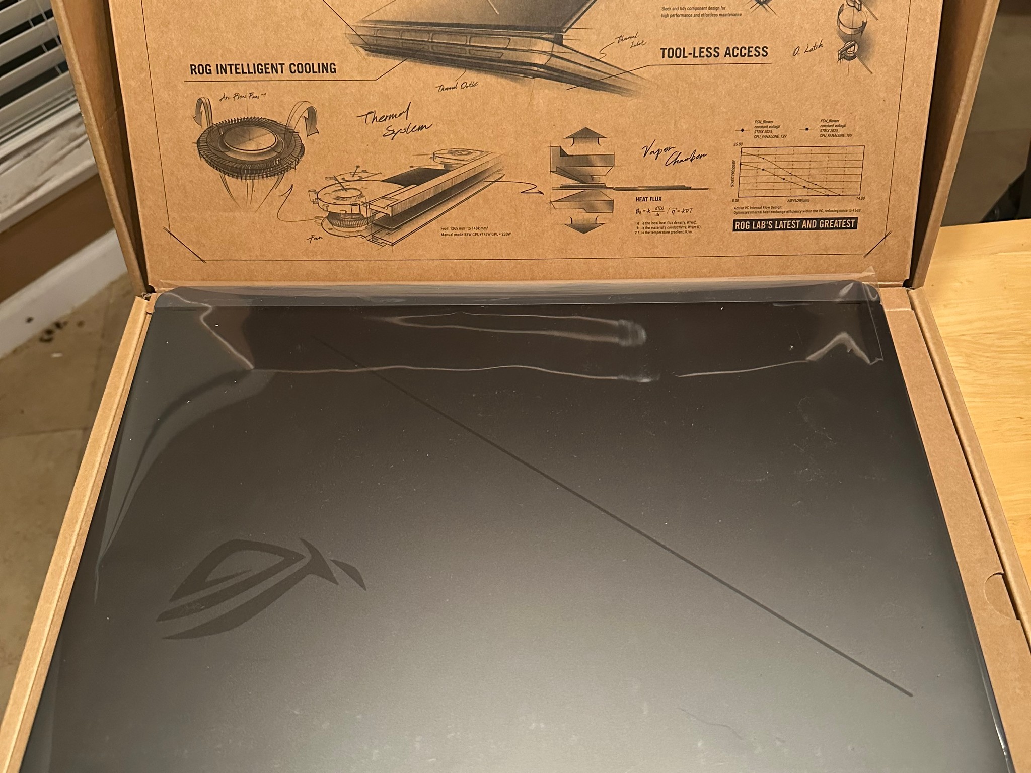 New ASUS - ROG Strix G18 18" 2.5K 240Hz - RTX 5080 - Intel Core Ultra 9 275HX - 32GB RAM - 2TB
