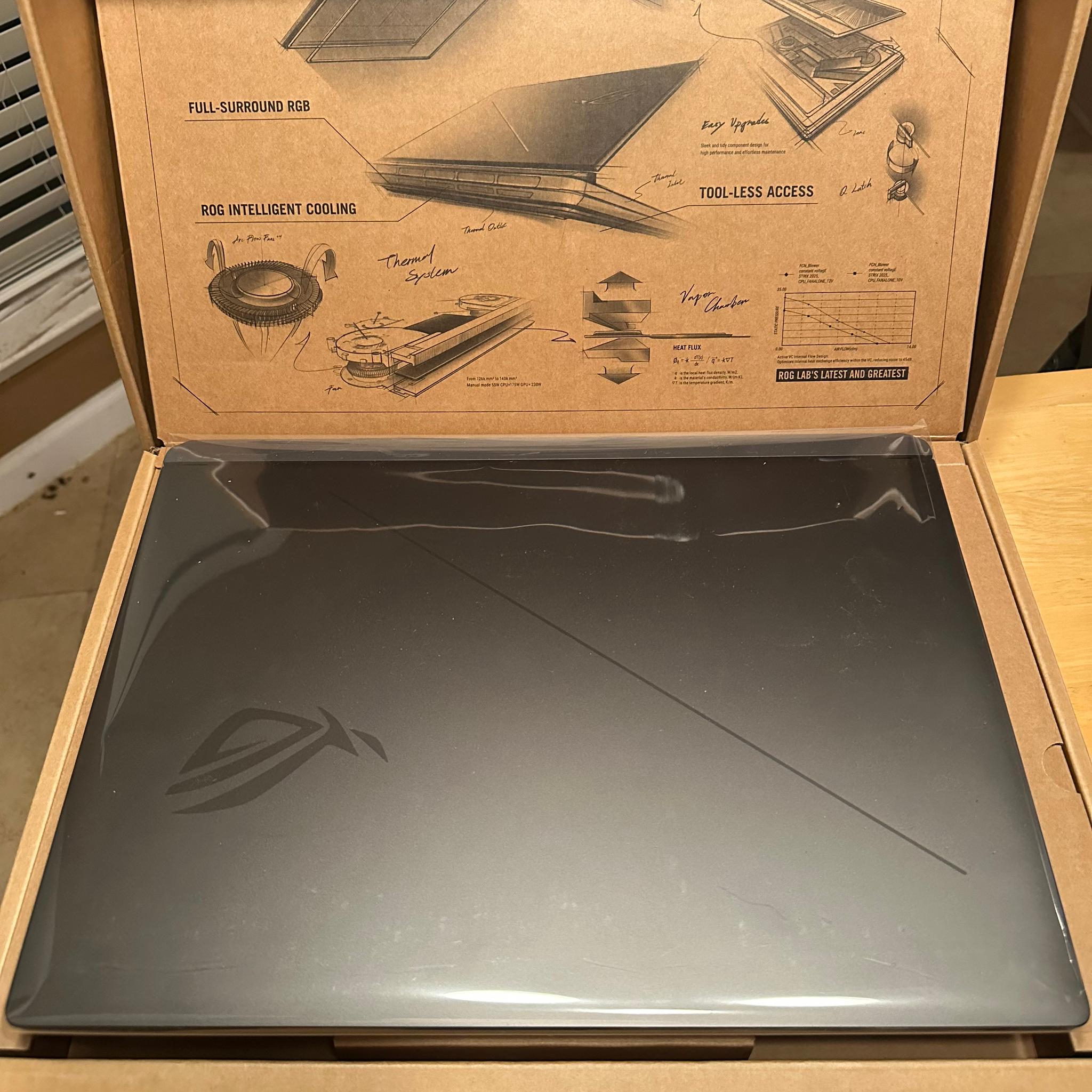 New ASUS - ROG Strix G18 18" 2.5K 240Hz - RTX 5080 - Intel Core Ultra 9 275HX - 32GB RAM - 2TB