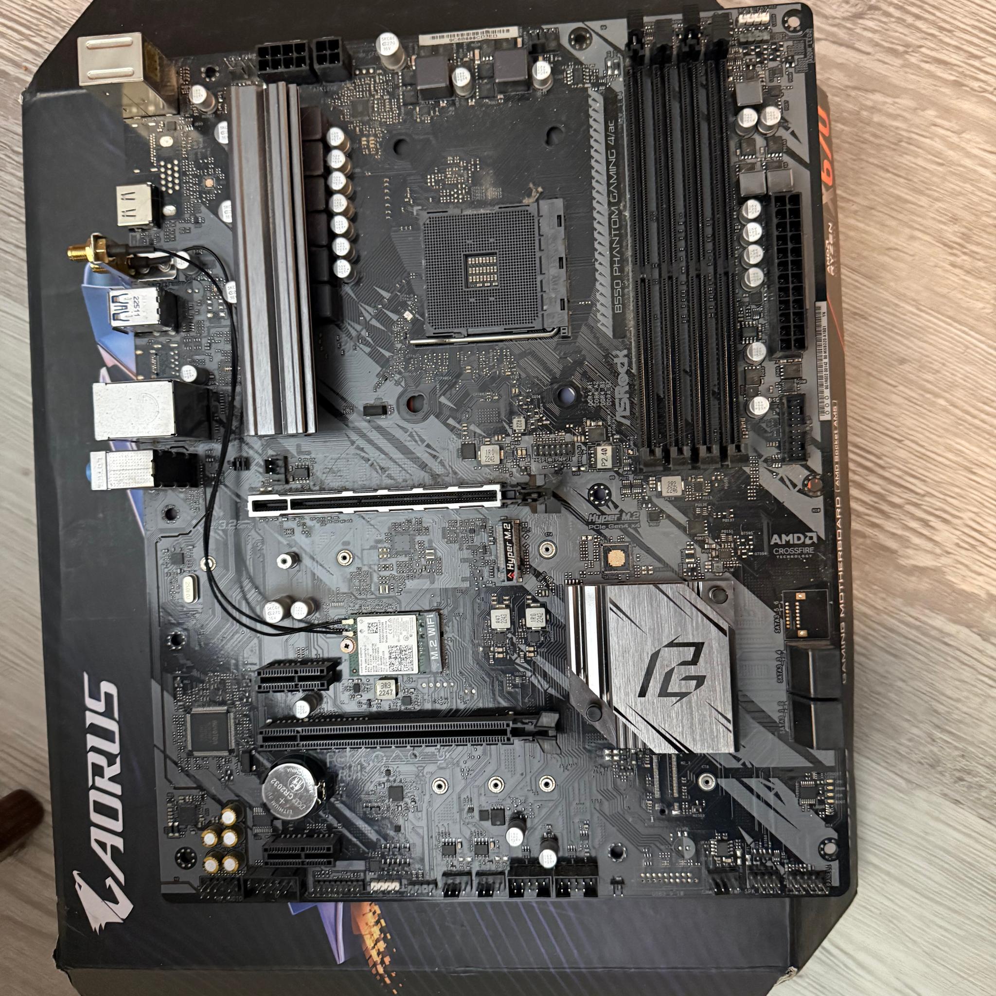 Used AsRock b550 Phantom Gaming 4/ac