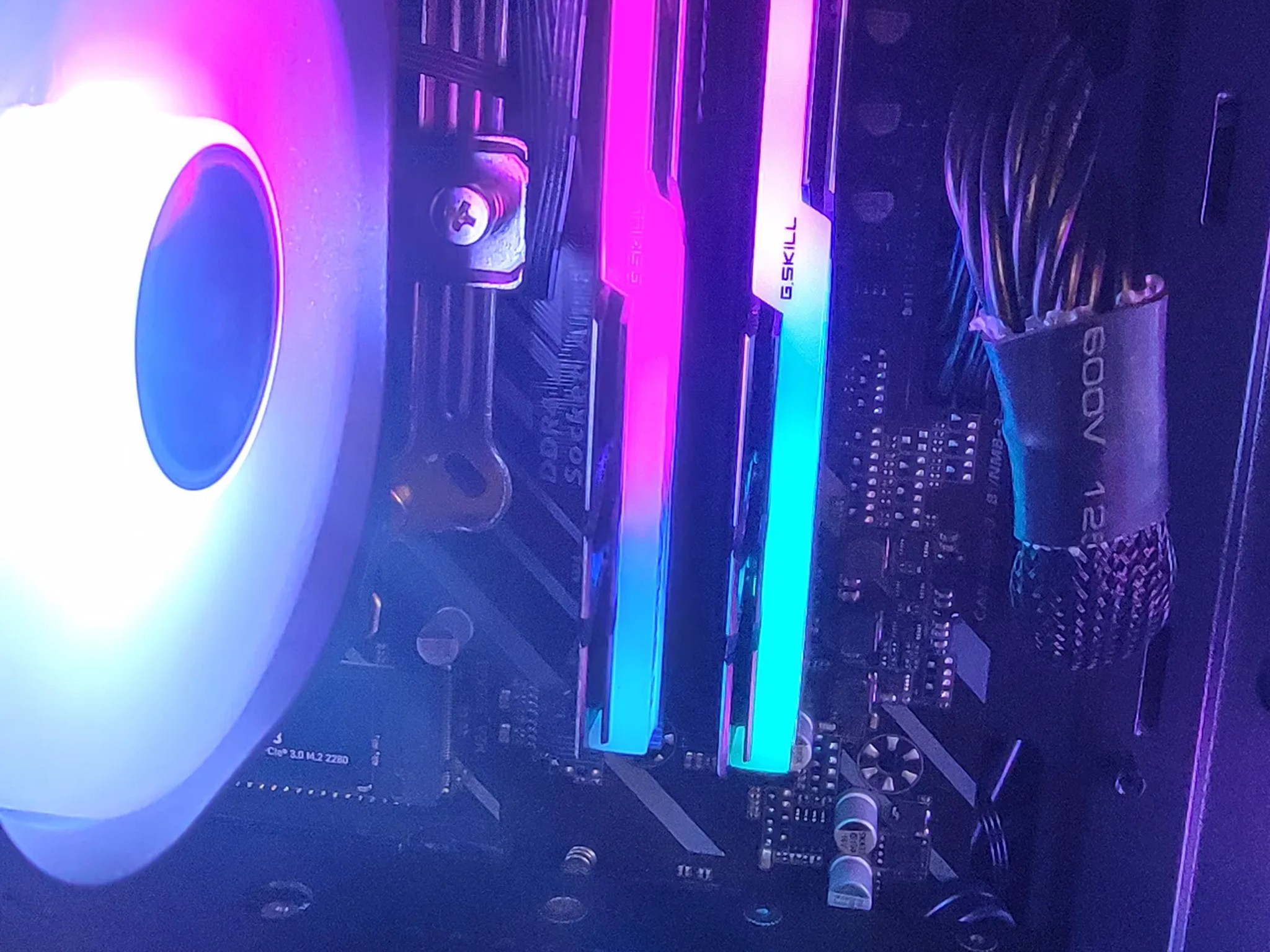 Gaming PC Ryzen 7 3700x, RX 6600 XT, 32Gb Ram, 4Tb total storage