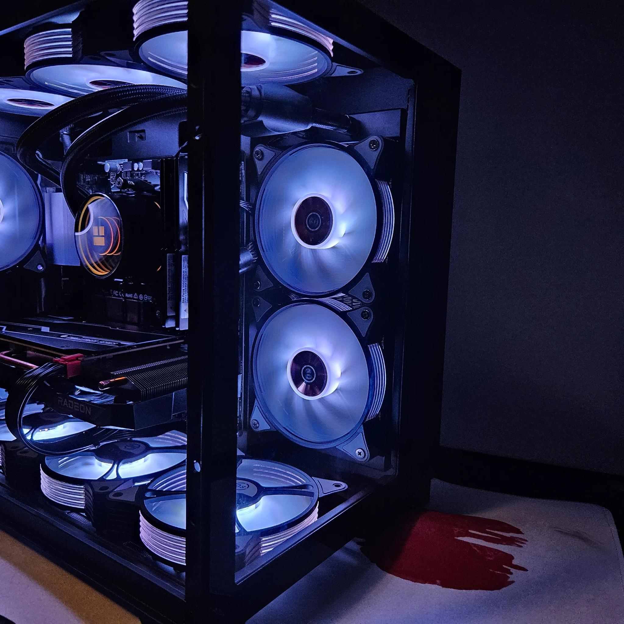 Dark Side Rig Ryzen 5 5600 X3D / 32GB / 2TB SSD / RX 6650 XT