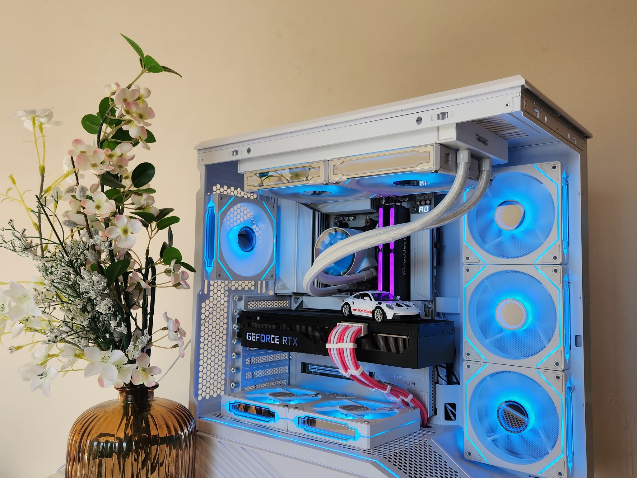 Black Friday / Cyber Monday | RTX 3080 | Ryzen 7 9700x | 32GB DDR5 | 1TB NVMe | Gaming pc