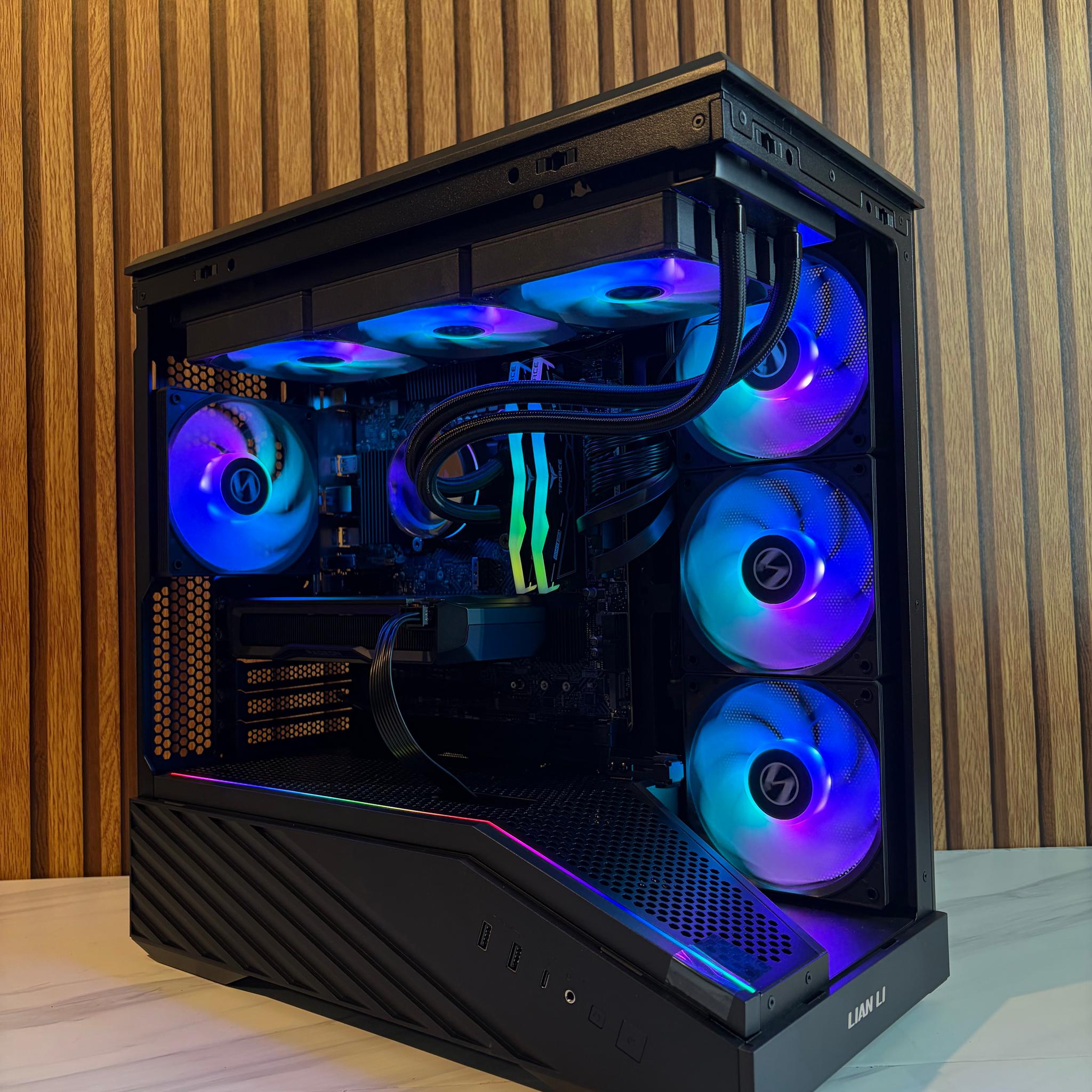 RX 7600 | I3 12100F | 16GB DDR5 | 500GB SSD | 360MM AIO | 750W | WINDOWS 11 PRO